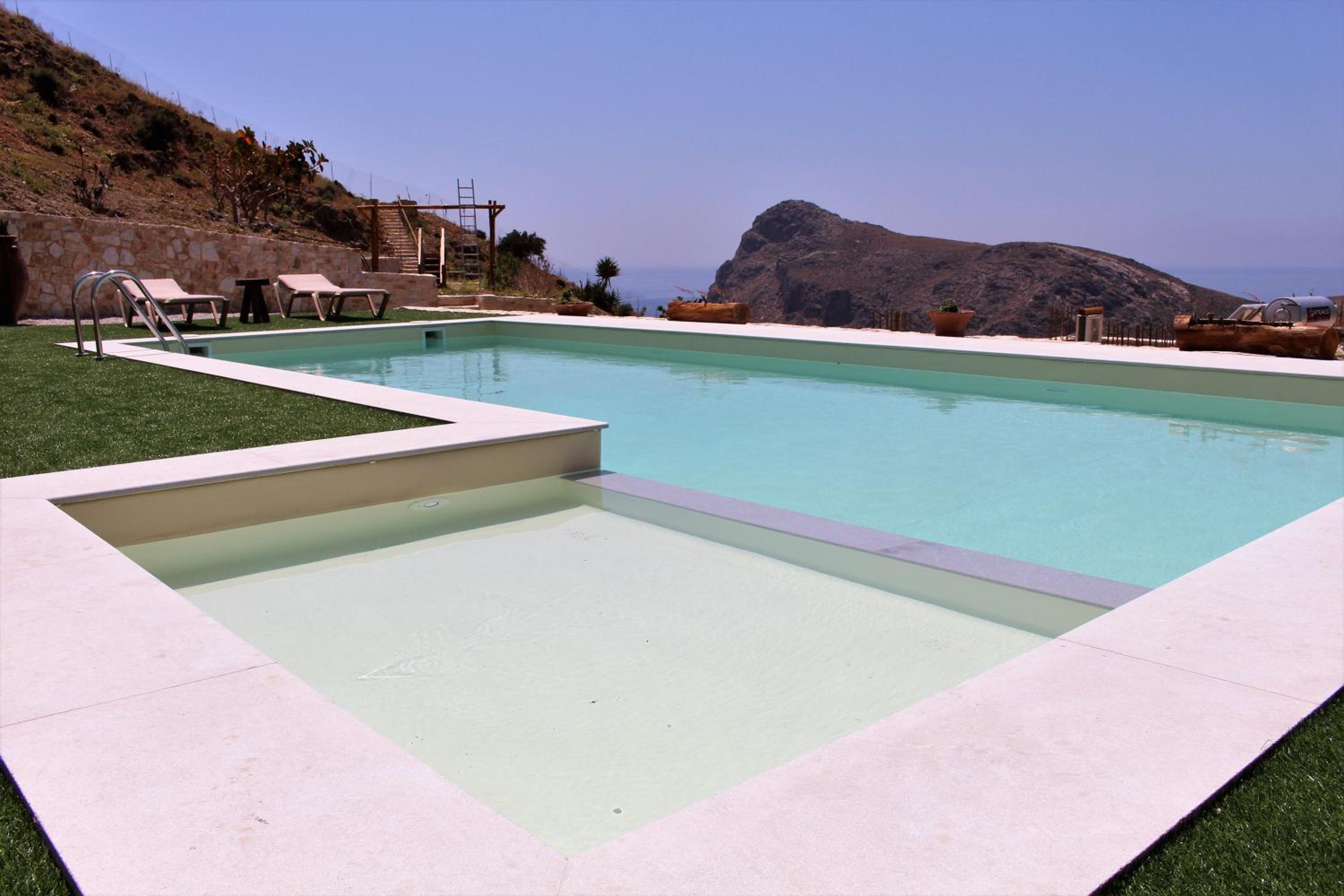 Hideaway Southcrete