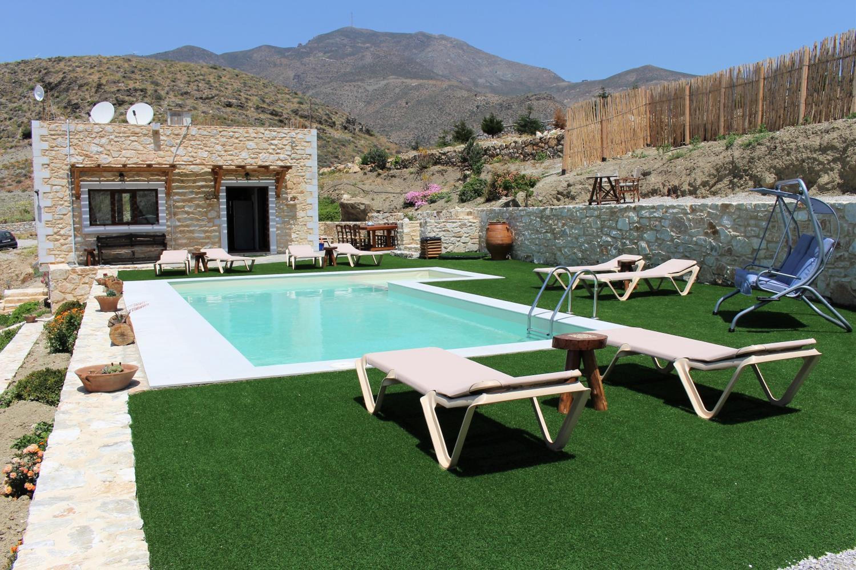 Hideaway Southcrete
