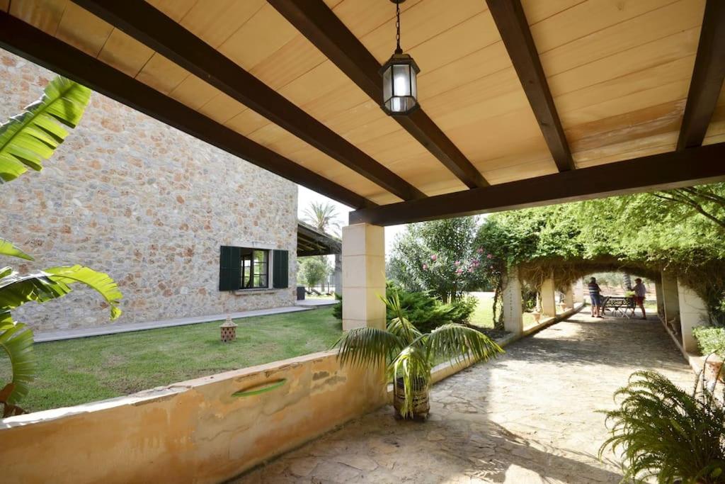 Ecovilla Jeaninne by villasmediterranean