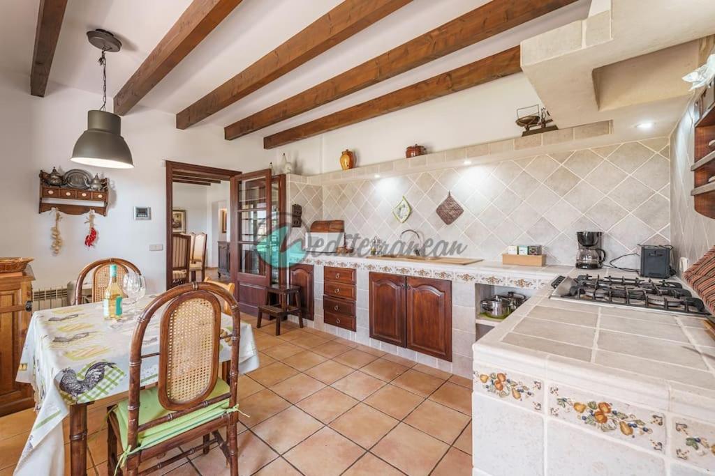 Ecovilla Jeaninne by villasmediterranean