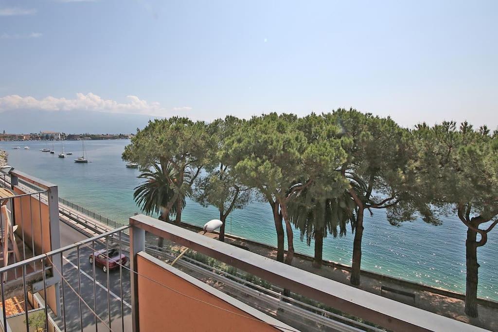 Modern Flat with lake view & private beach! view 2