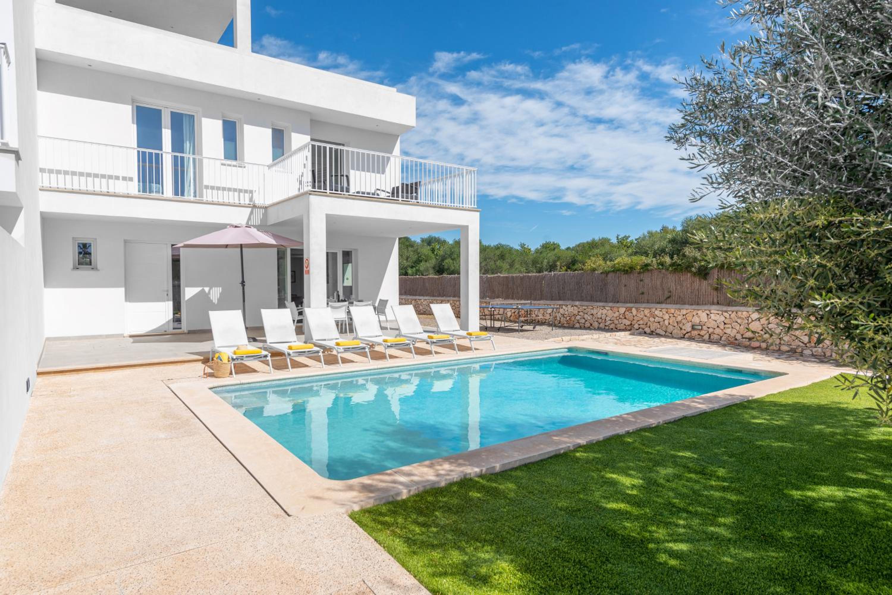 STUNNING VILLA MARIANELLA, CASA GRIS, POOL, BBQ, AC, FREE WiFi view 2