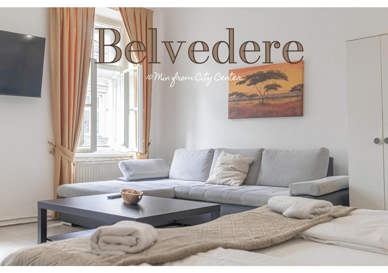 2 Pleasant Flats - Perfect for Long Stays