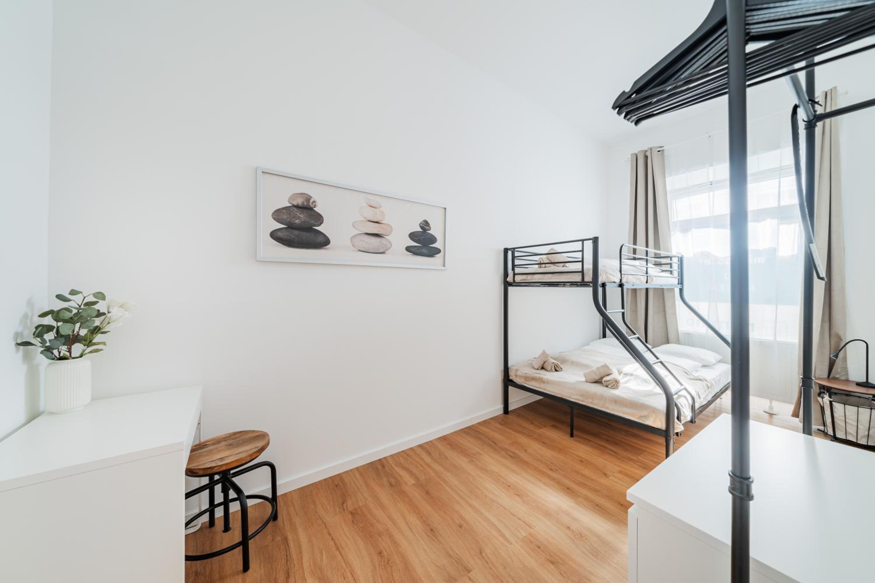 Modern Central City Rooms