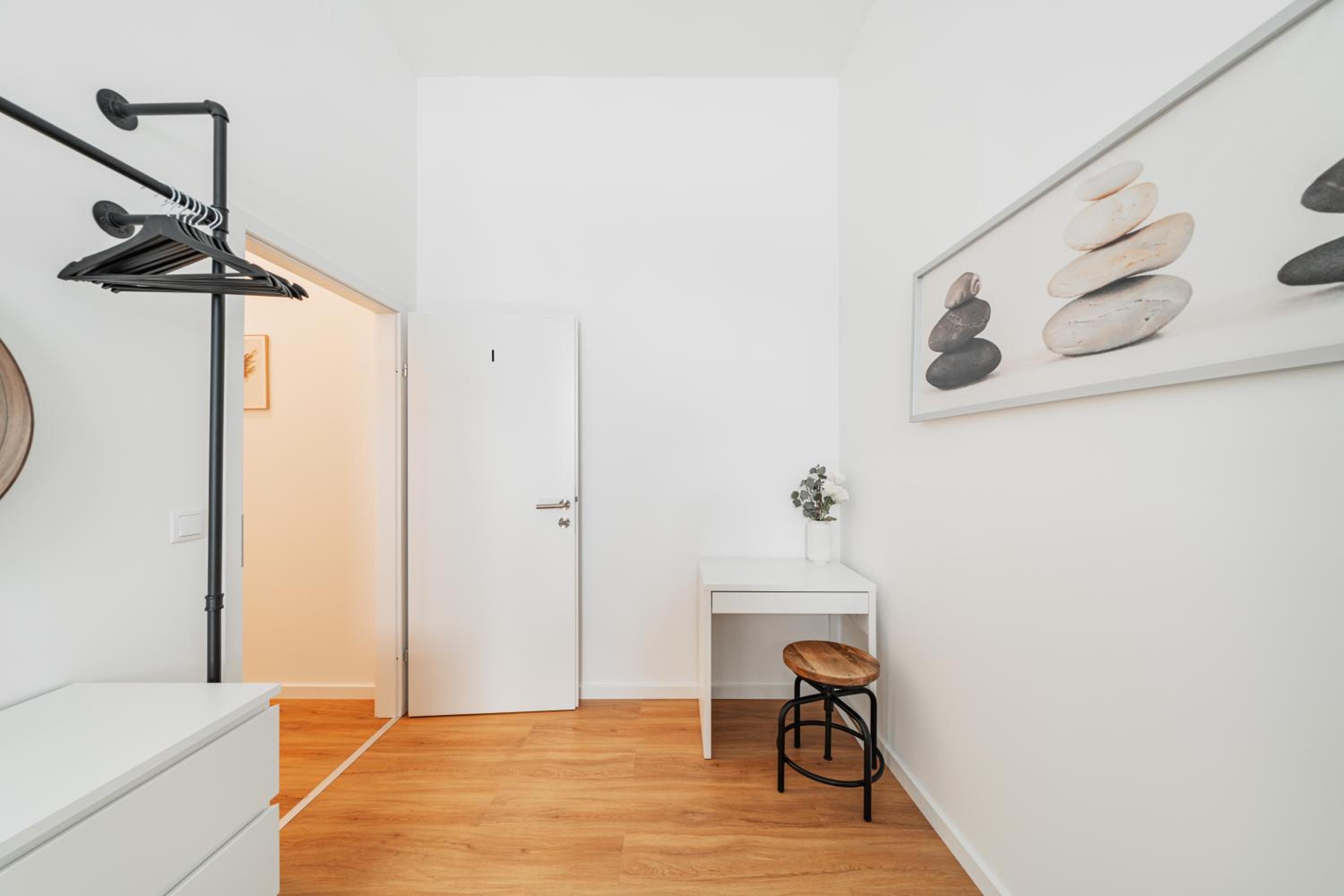 Modern Central City Rooms