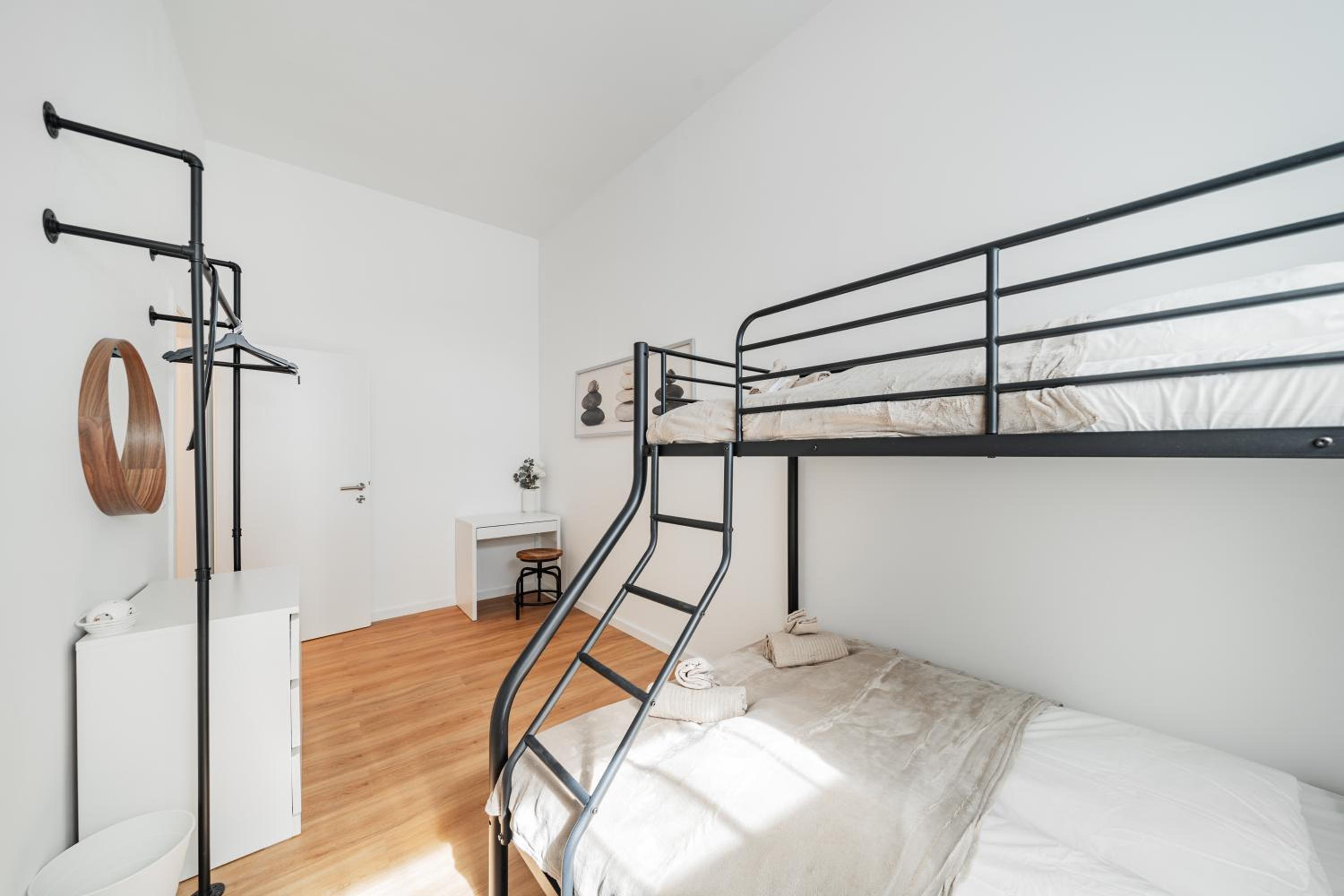 Modern Central City Rooms