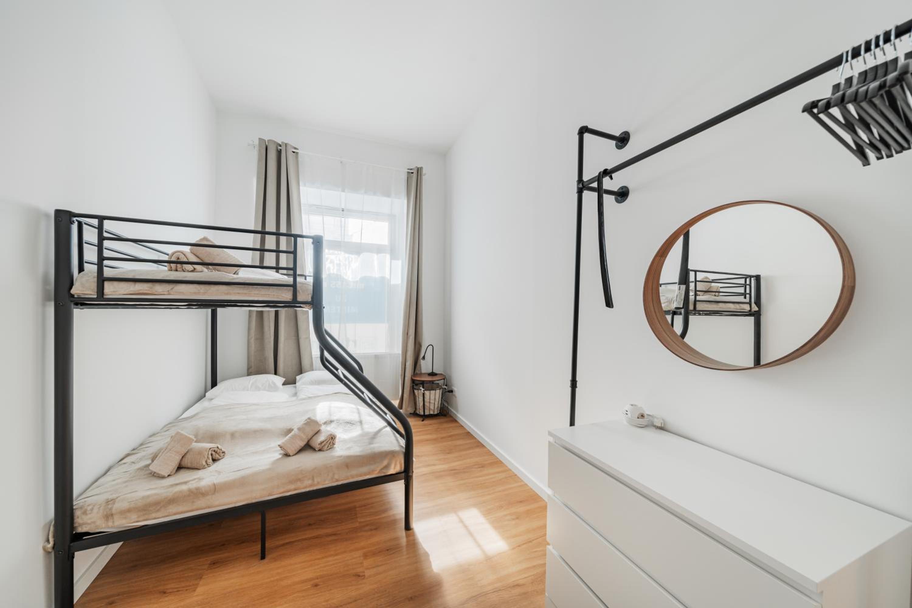 Modern Central City Rooms