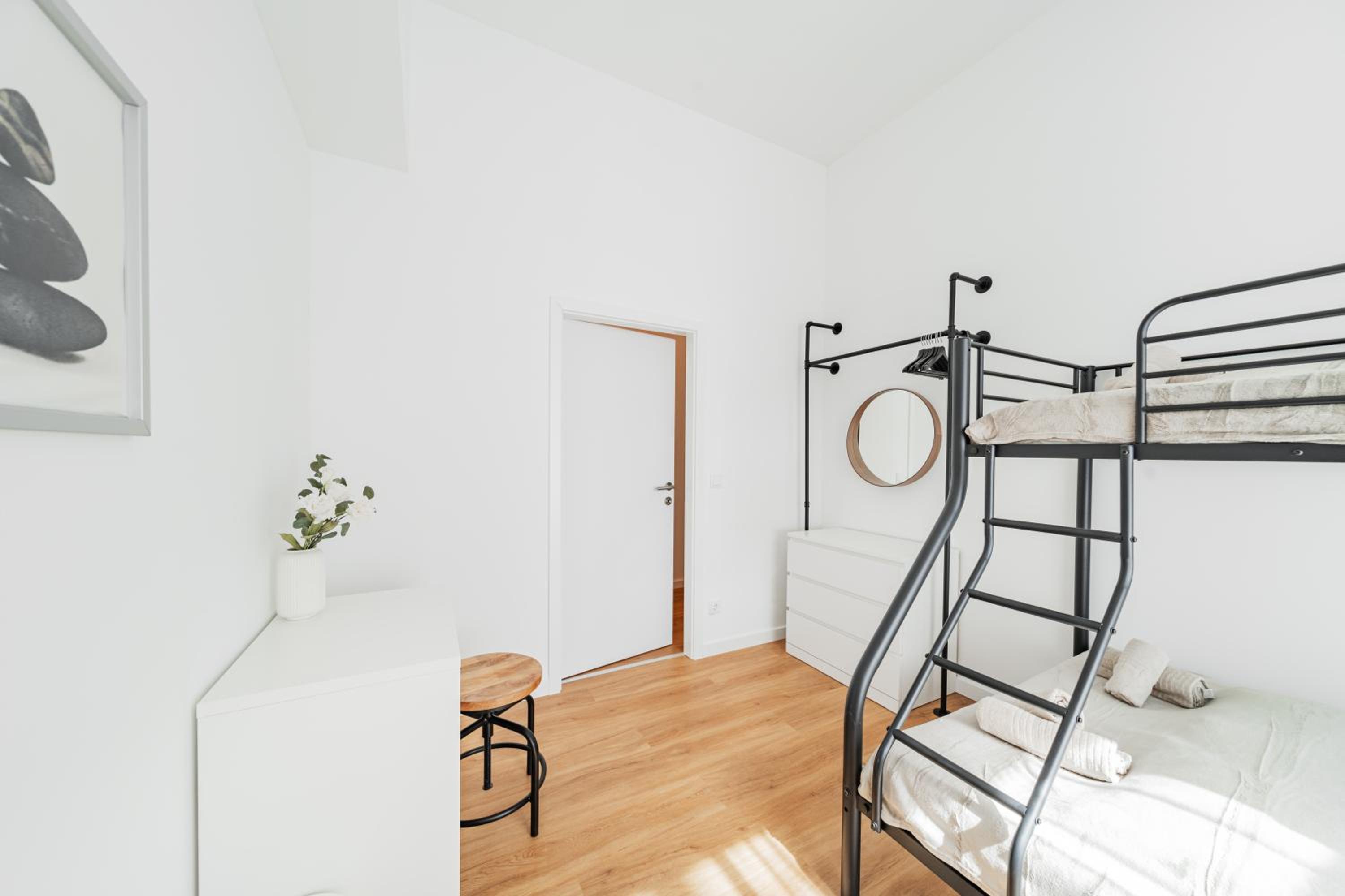 Modern Central City Rooms