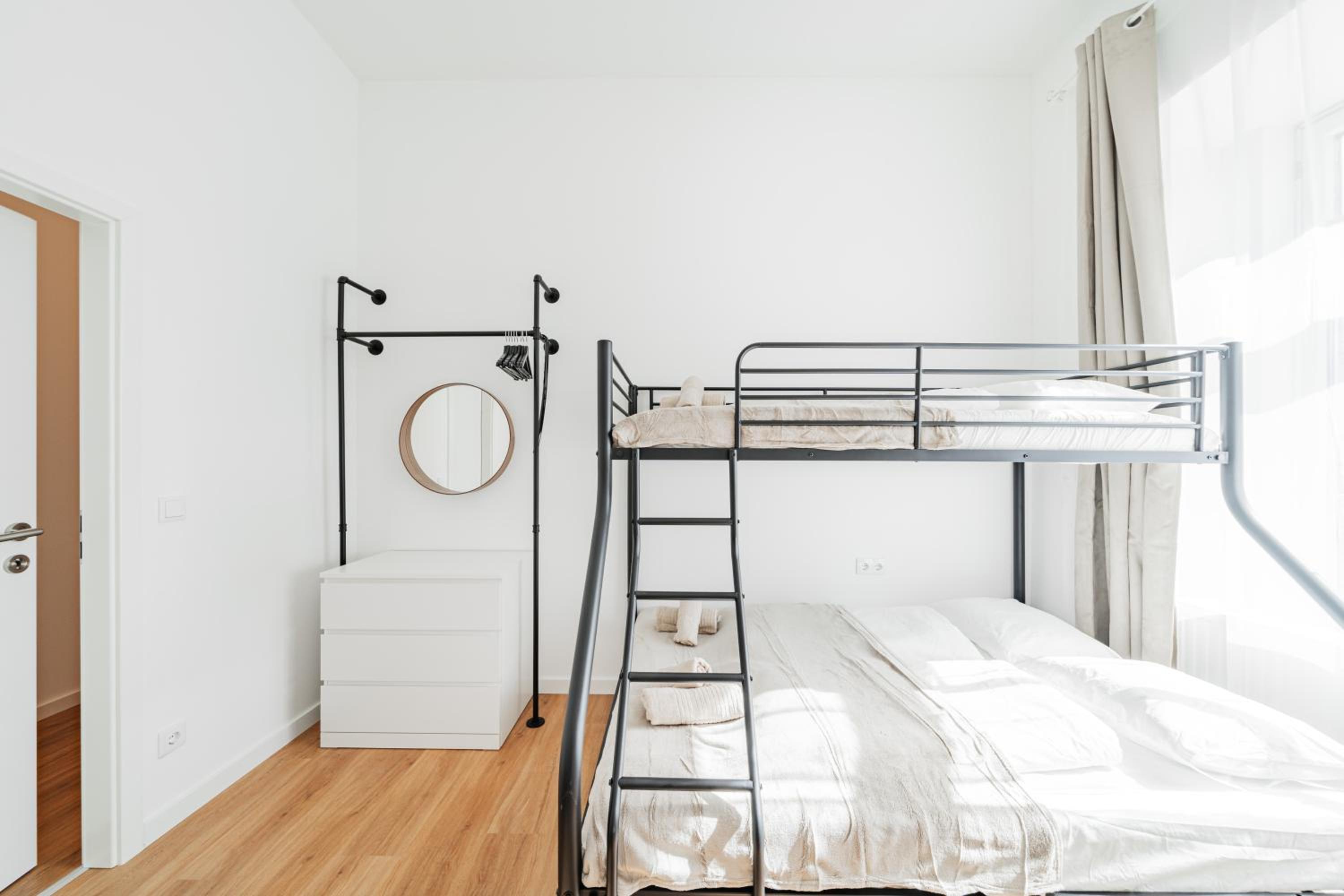 Modern Central City Rooms