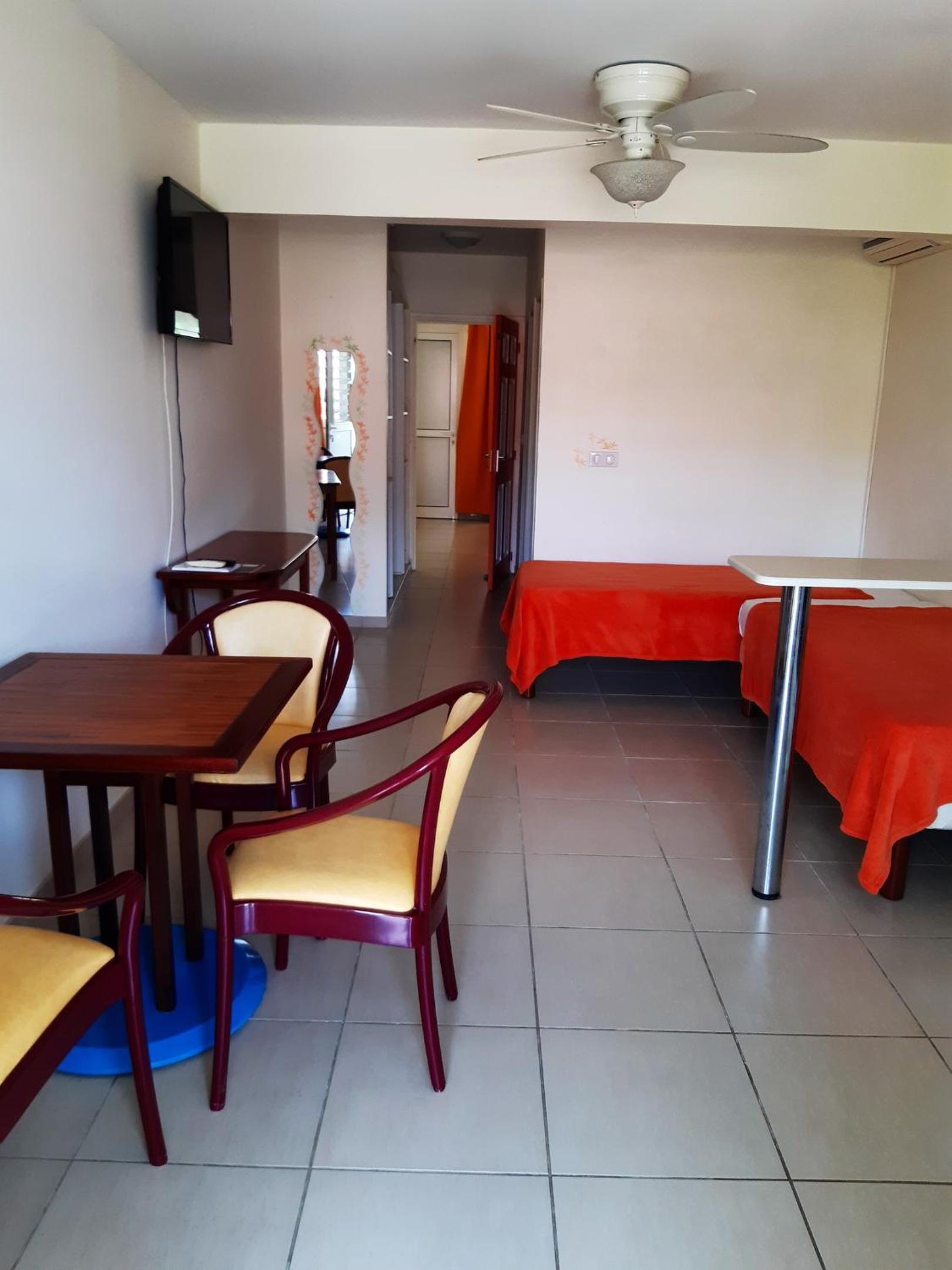 Appartement cosy a Sainte Luce 40 m² avec jardin privatifB view 4