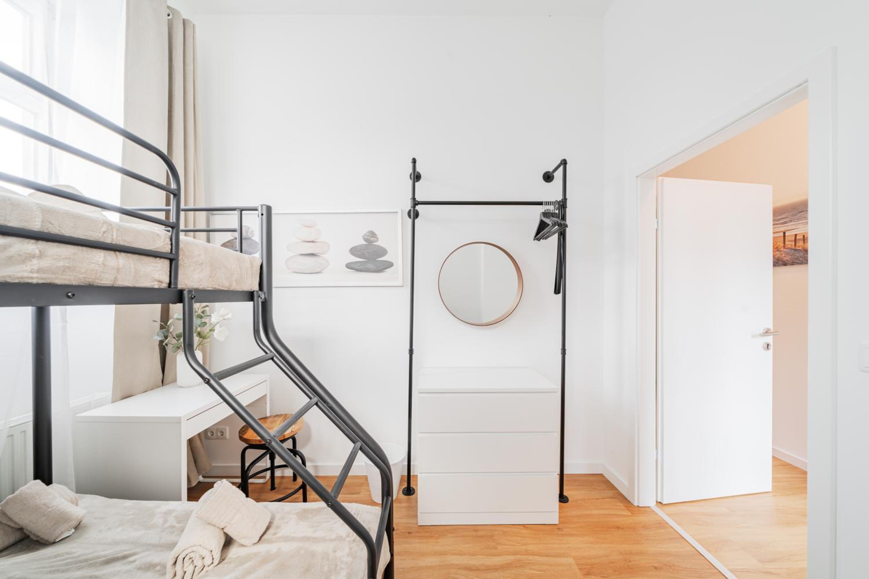 Modern Central City Rooms