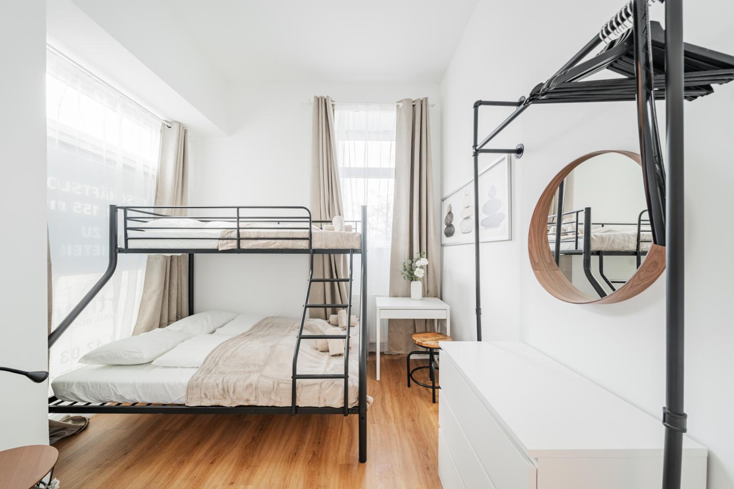 Modern Central City Rooms