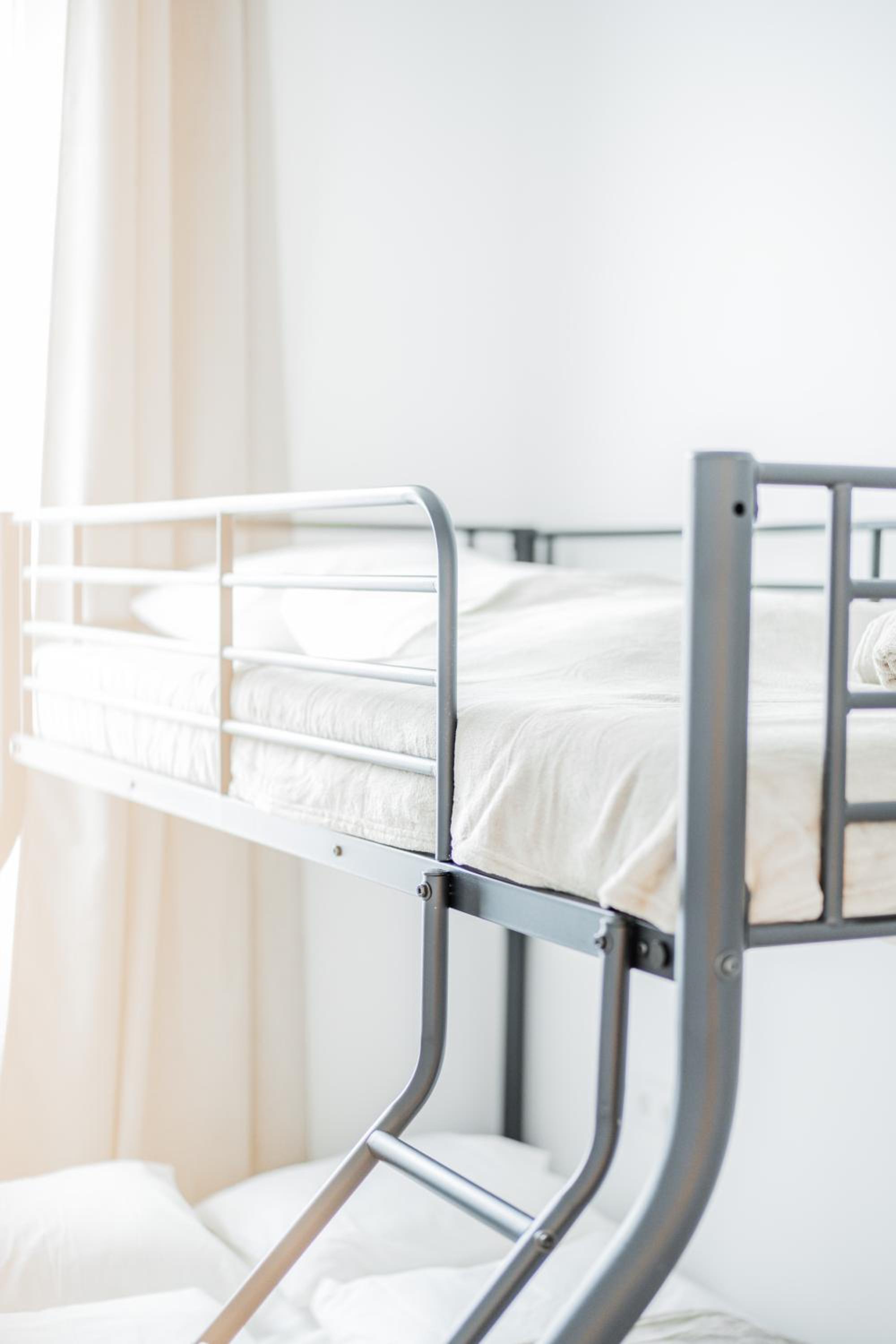 Modern Central City Rooms