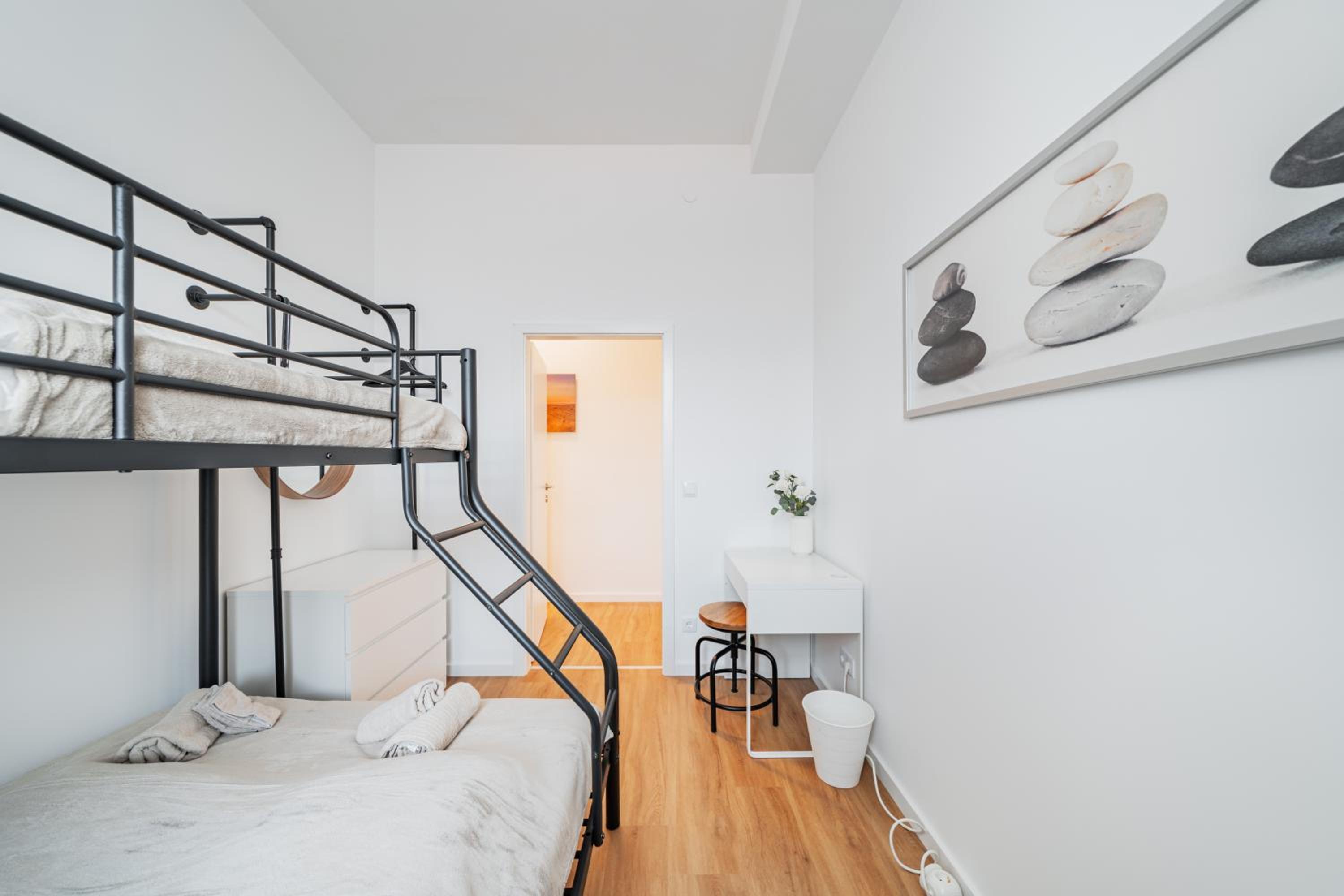Modern Central City Rooms