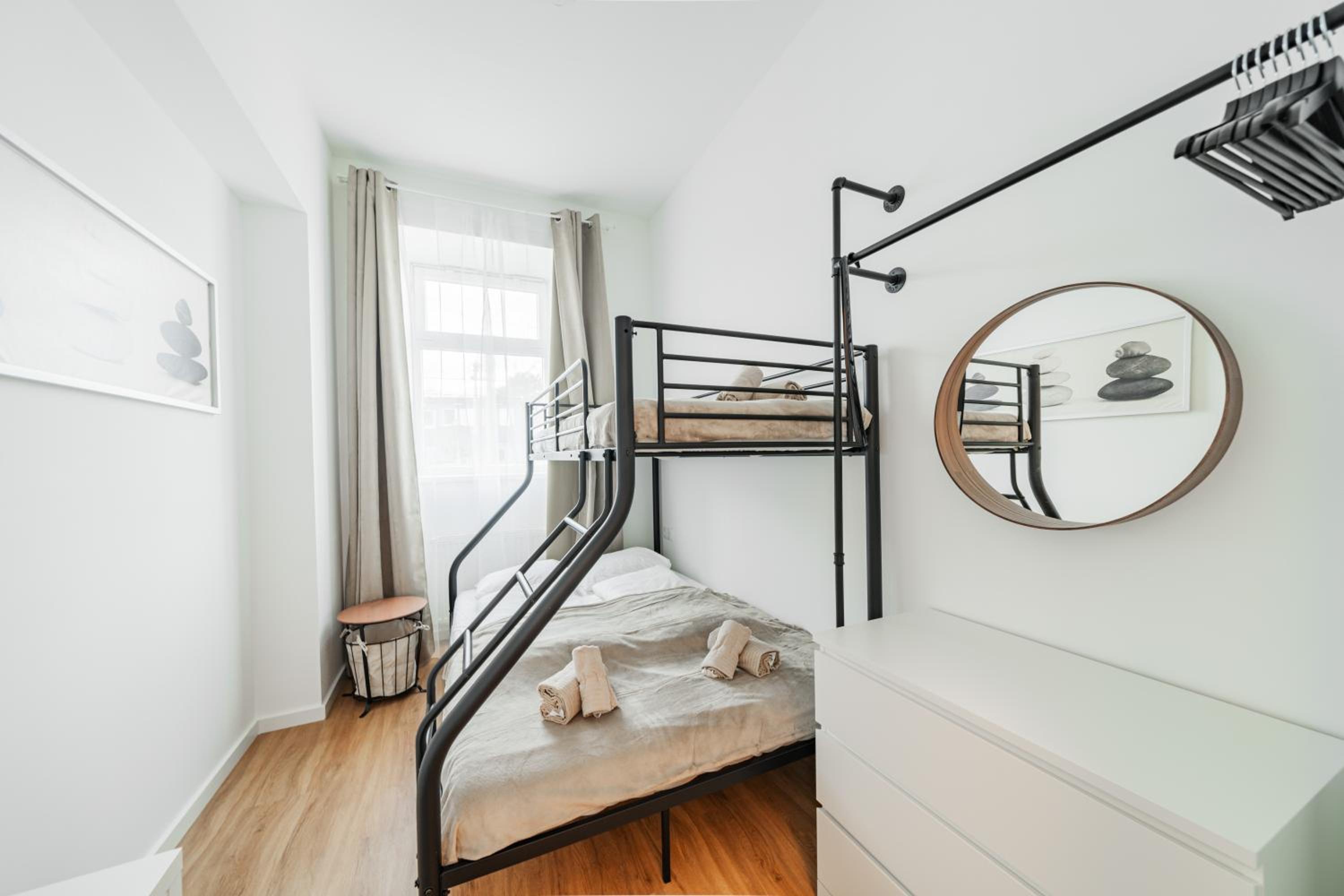 Modern Central City Rooms
