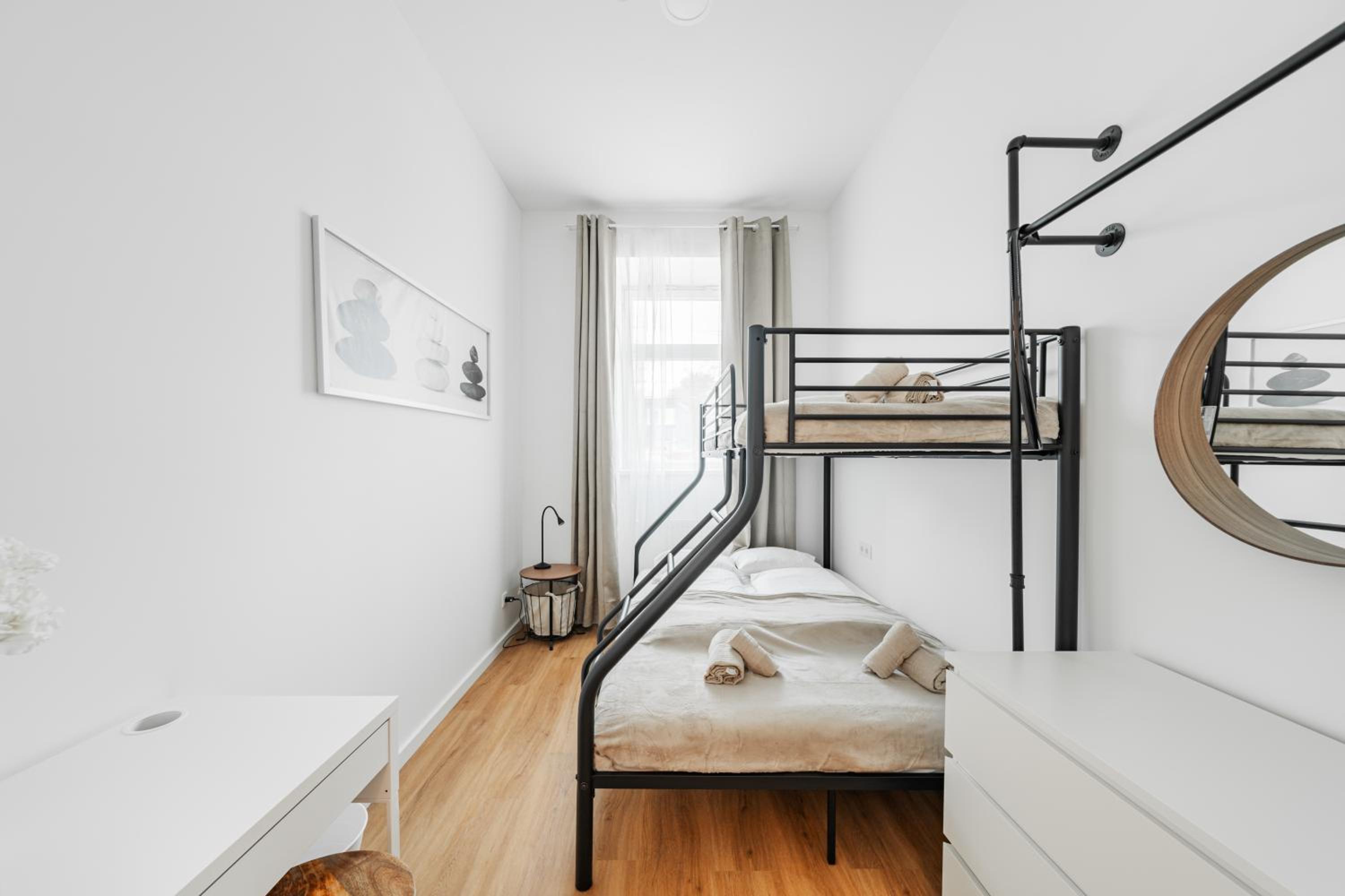 Modern Central City Rooms