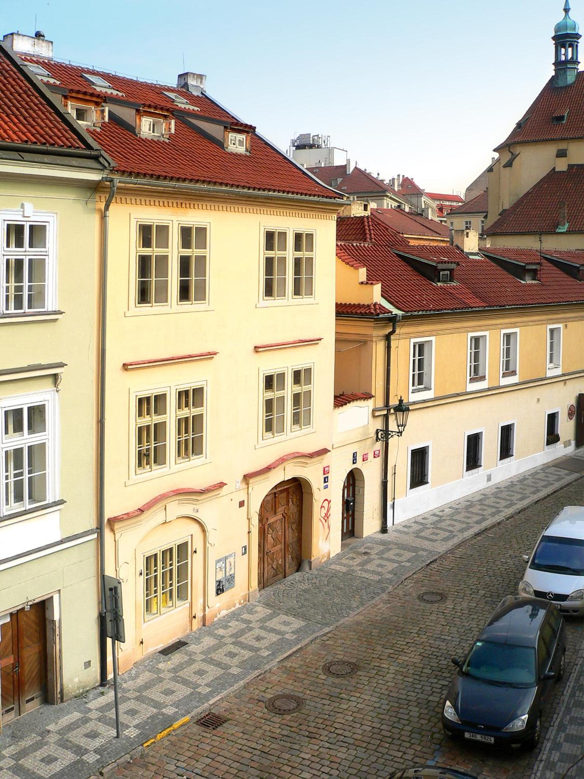 Teytz Apartments