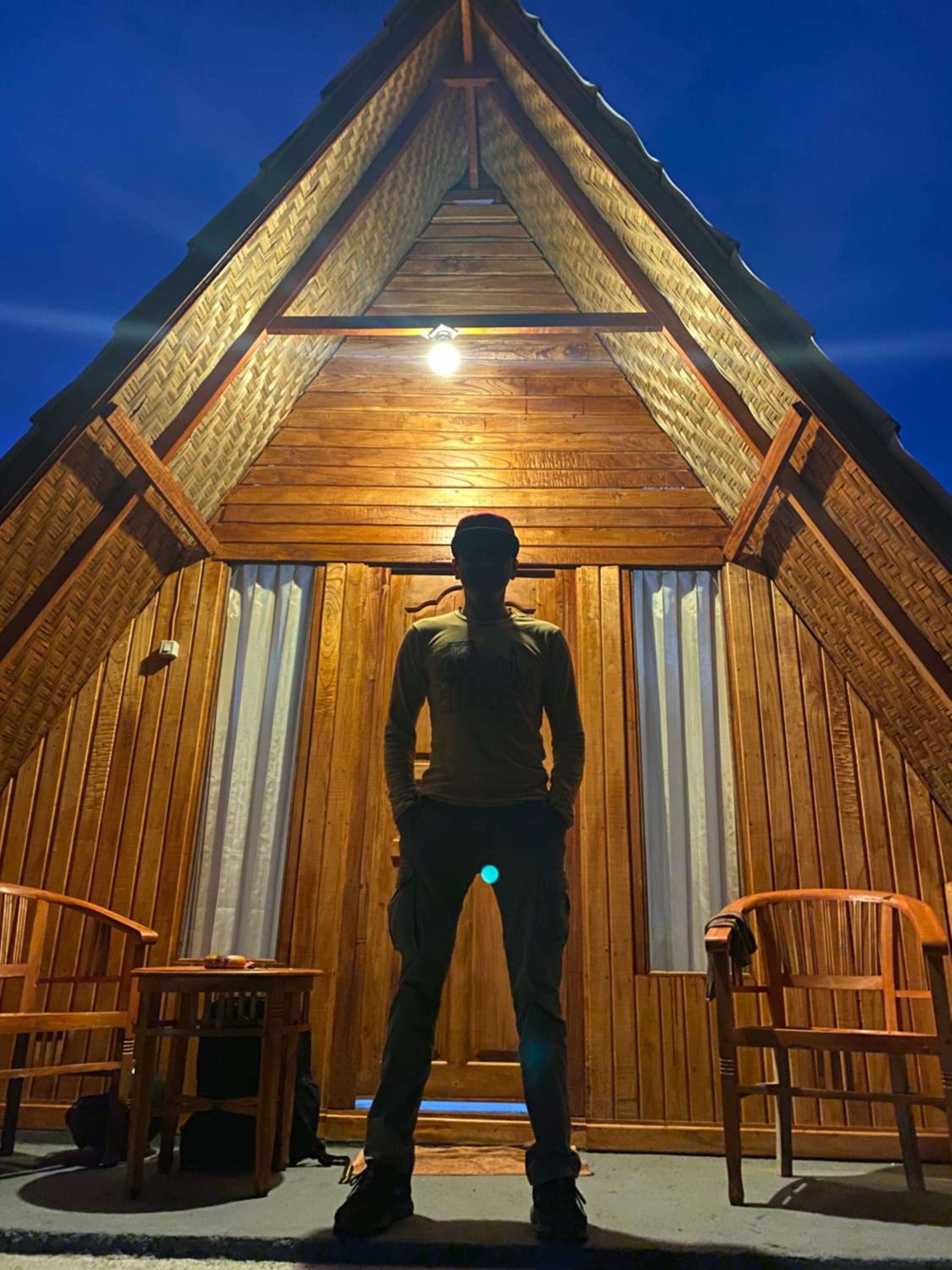 D' Tepi Danau Glamping view 2