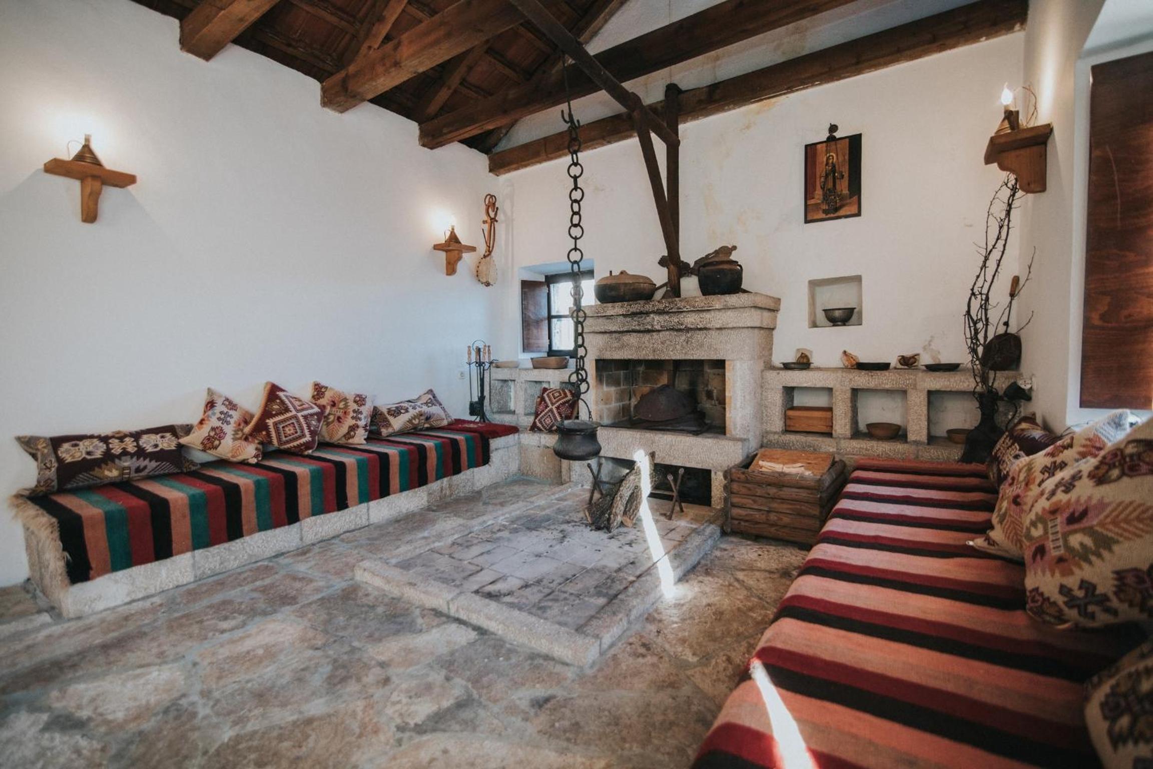 Villa Ana