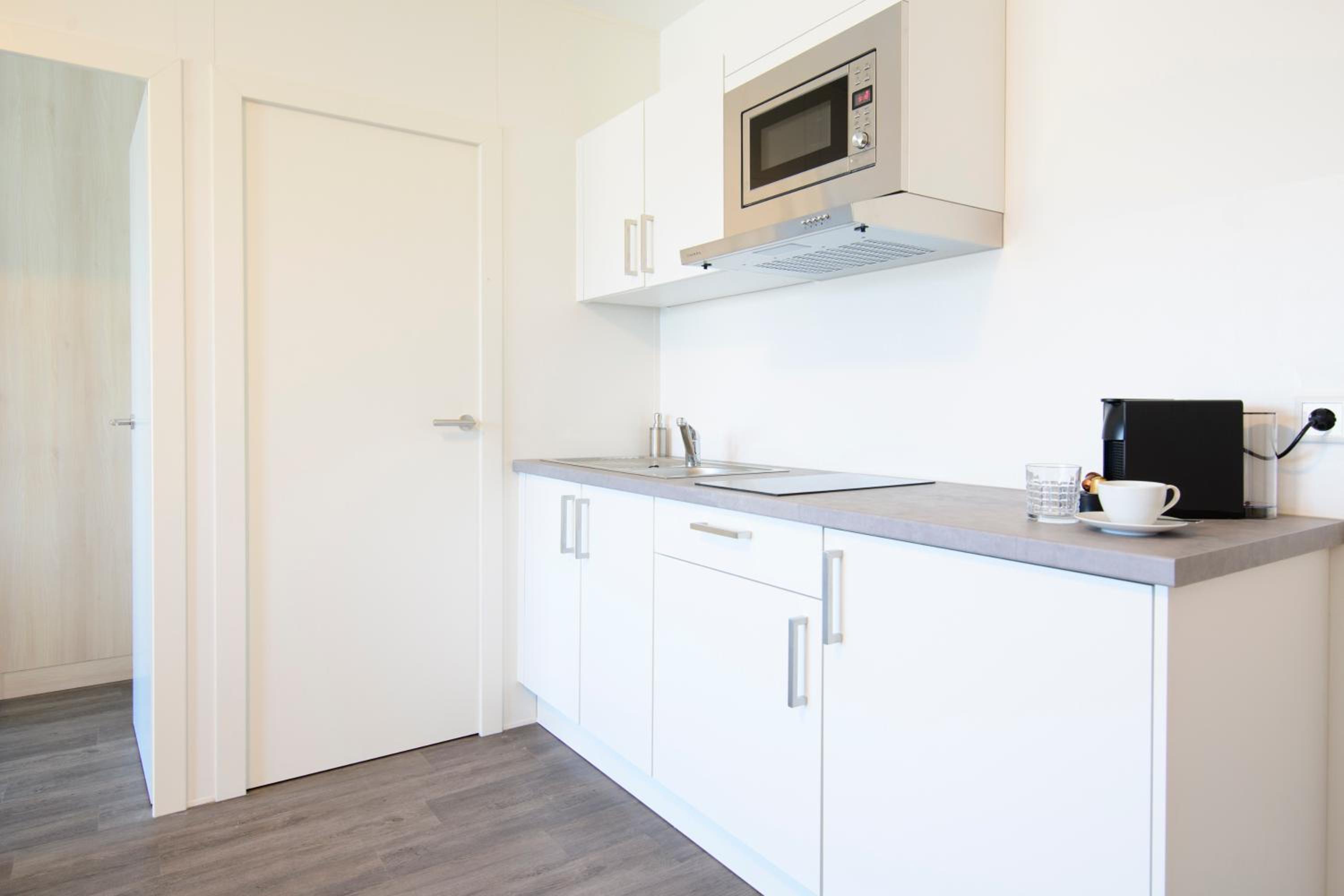 Smart Stay Aparthotel Saarbrucken Sud - Self-Check-In - Free Parking - Property Image 40