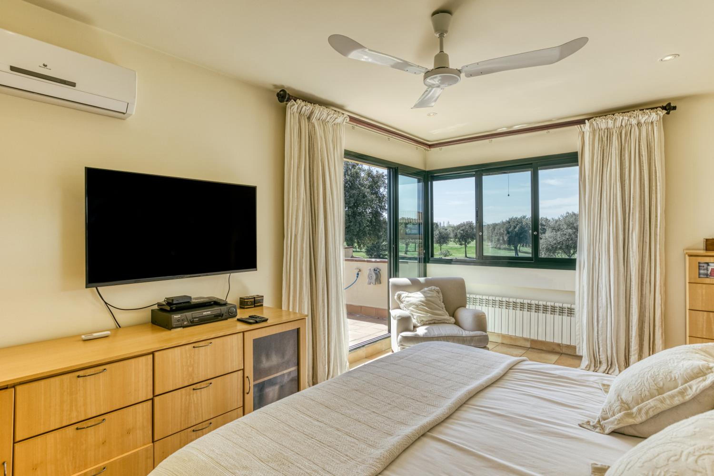 Luxury Golf Villa Torremirona