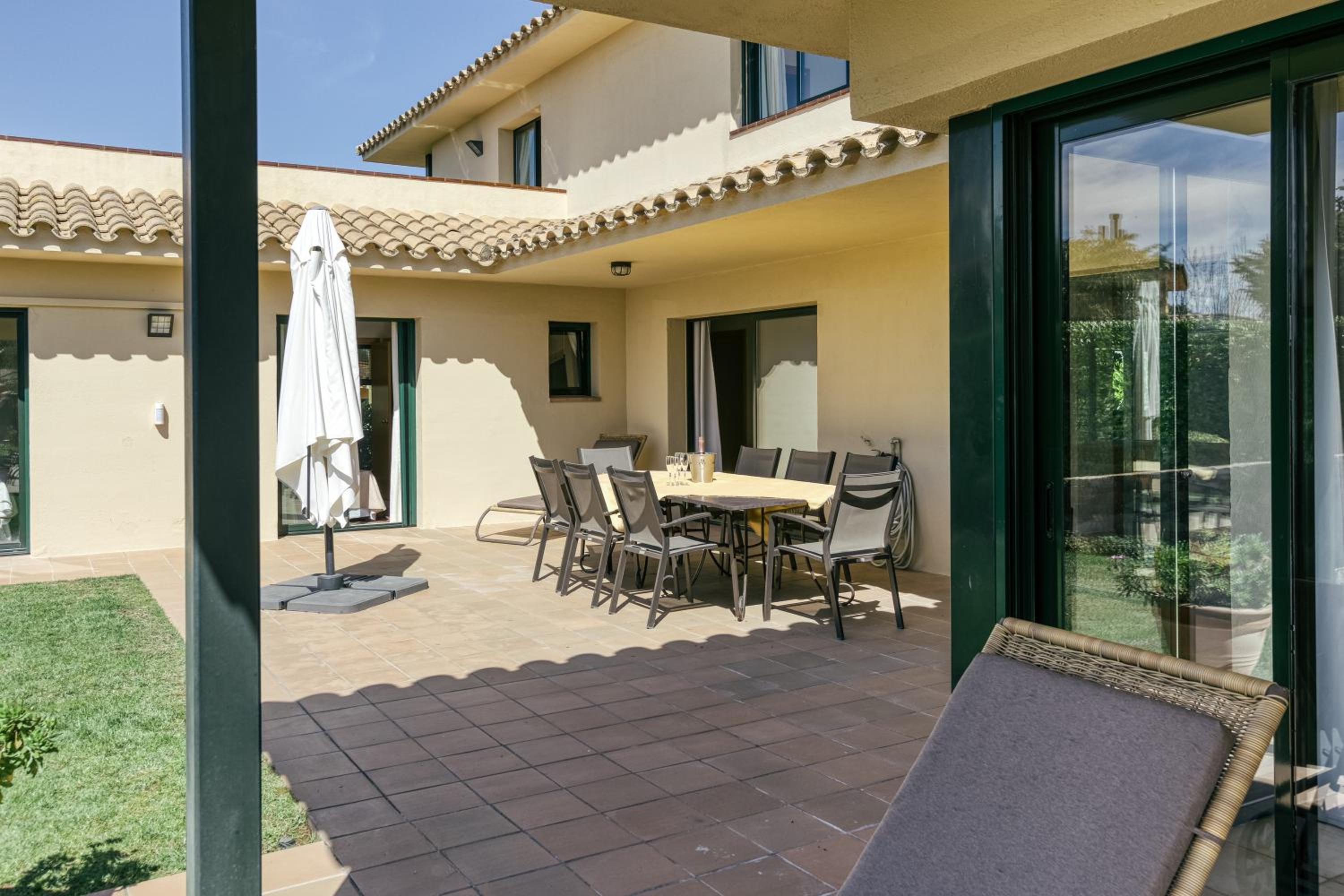 Luxury Golf Villa Torremirona