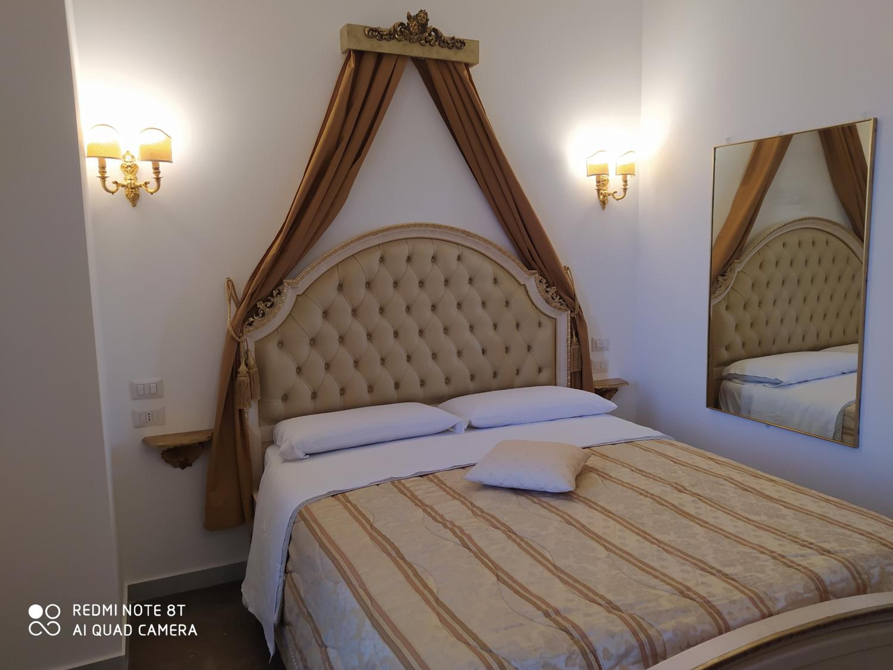 DONNA LUCREZIA b&b Boutique Hotel Style - RELAX & BUSINESS STAY