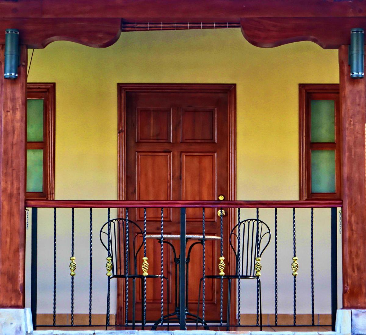 balcony