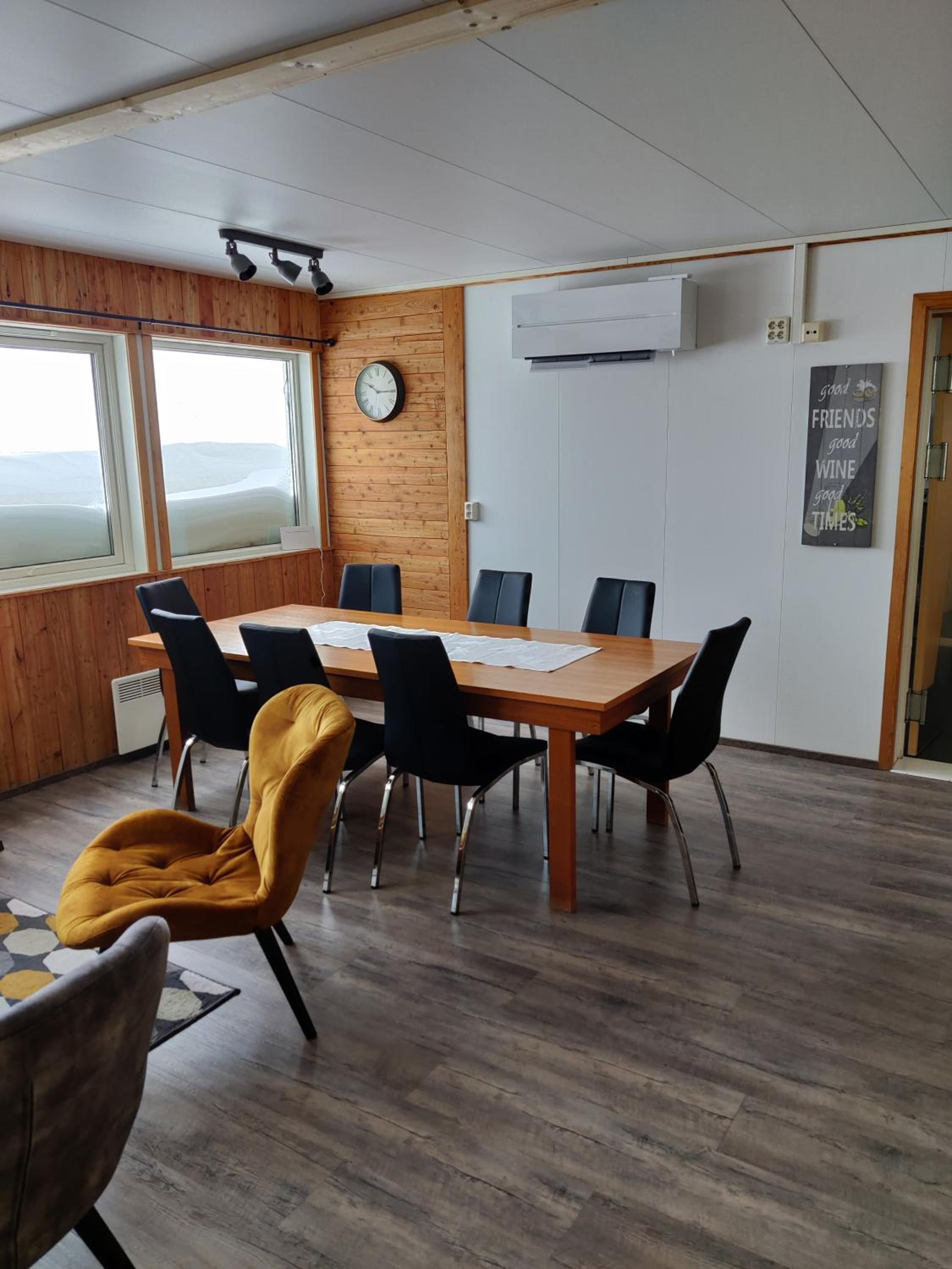 Askja Hostel view 4