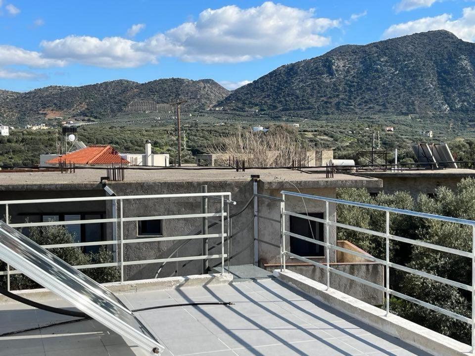 Helios Stays - Sisi Private Apartments