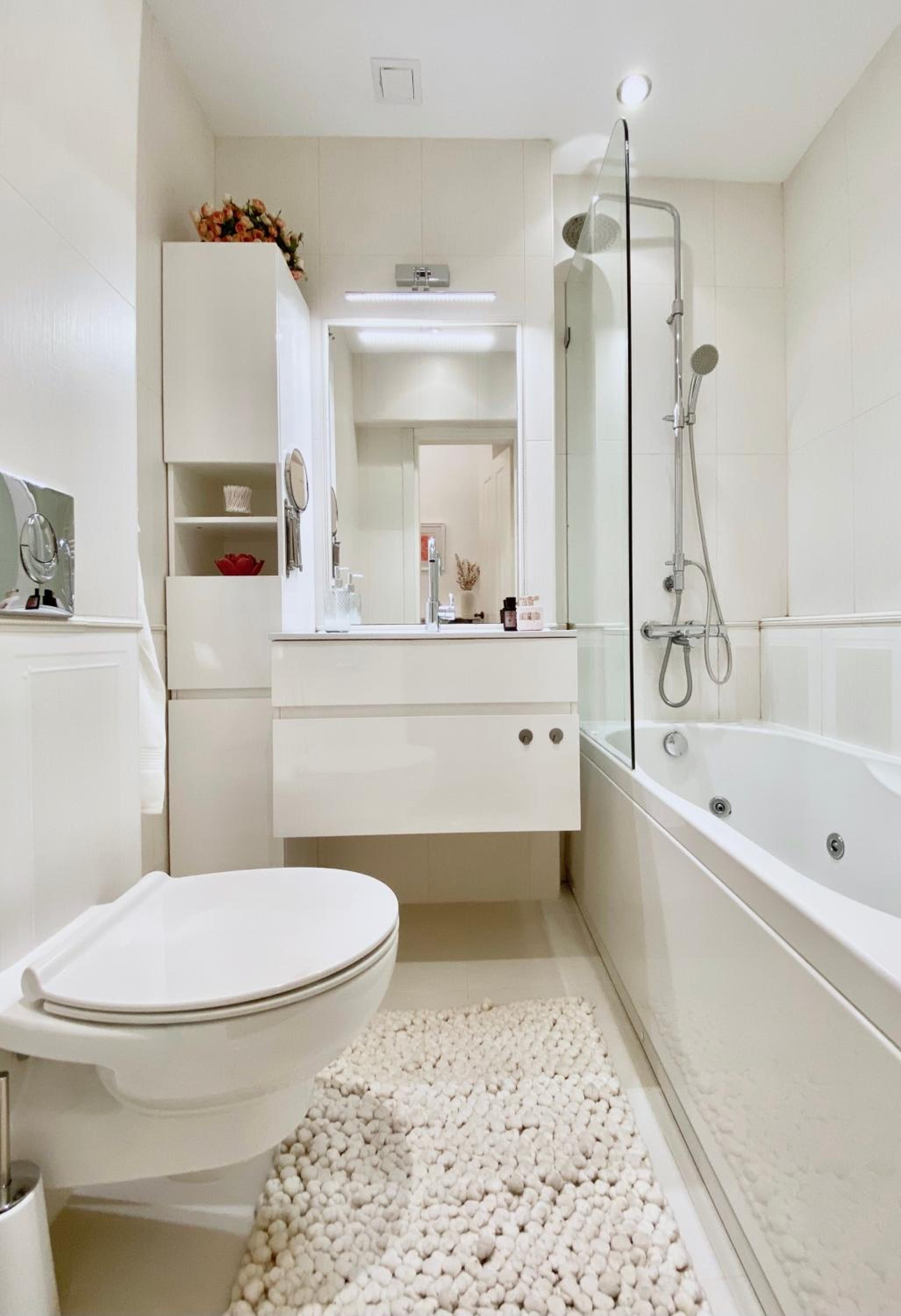 Vintage Top Centre Apartment