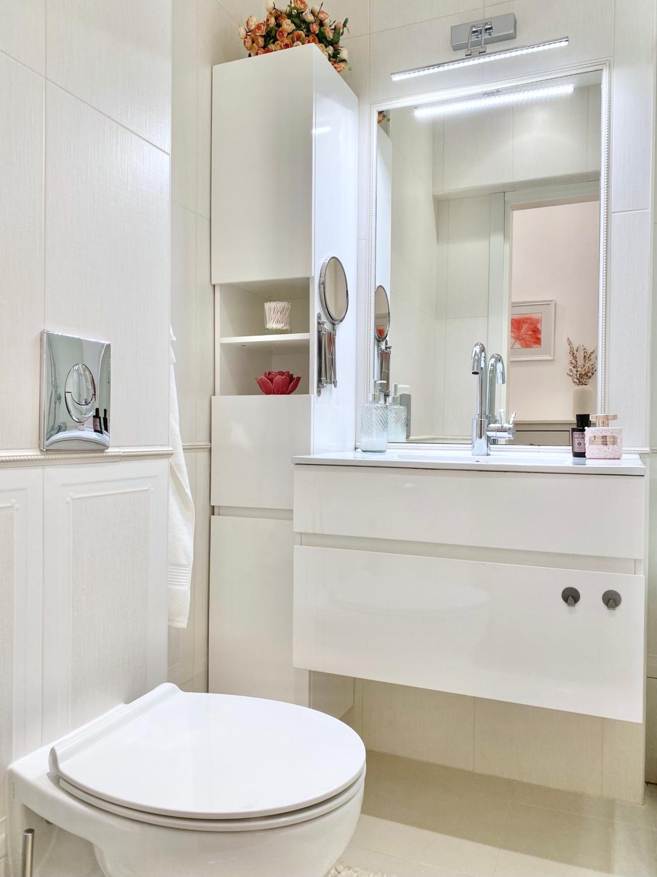 Vintage Top Centre Apartment