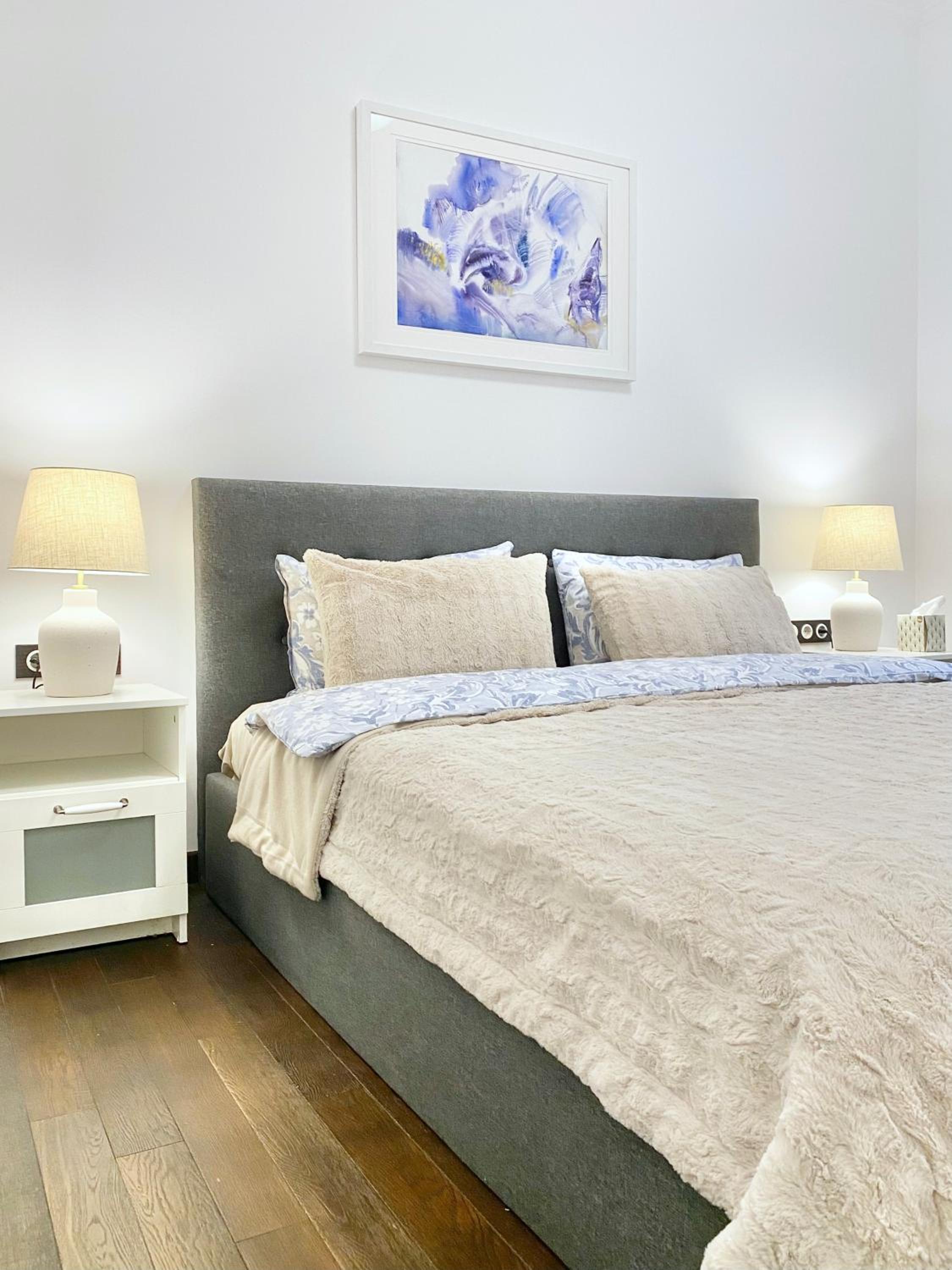 Vintage Top Centre Apartment