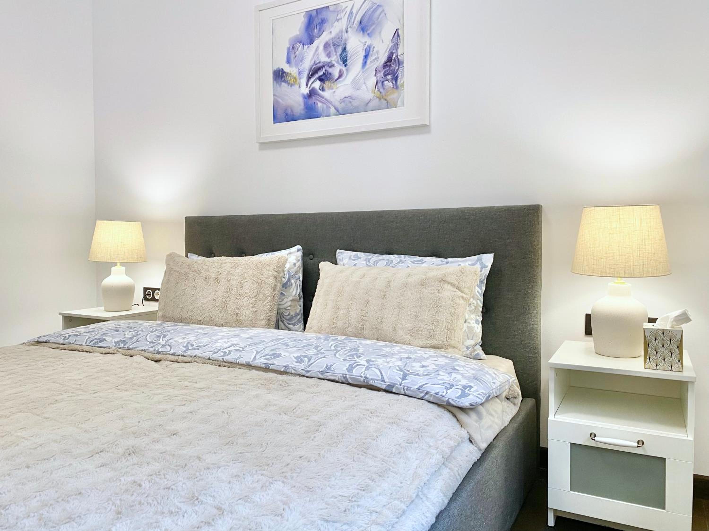 Vintage Top Centre Apartment