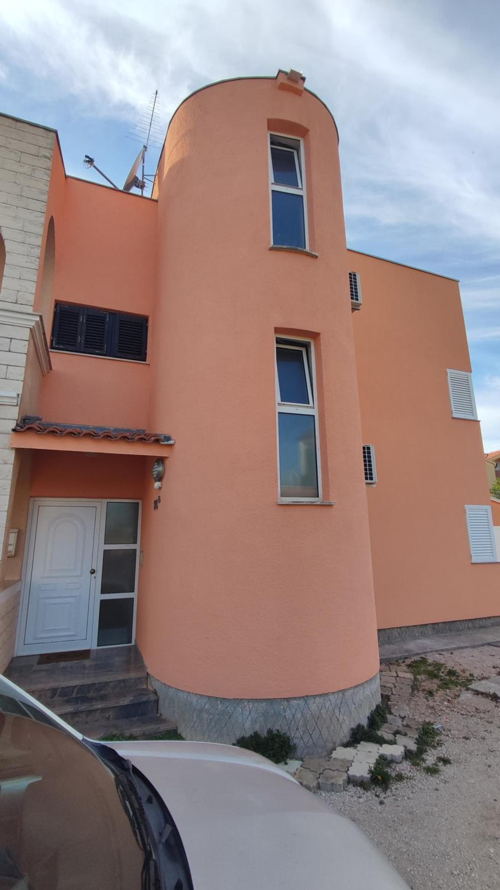 Apartments Mediterranean Sundance view 4