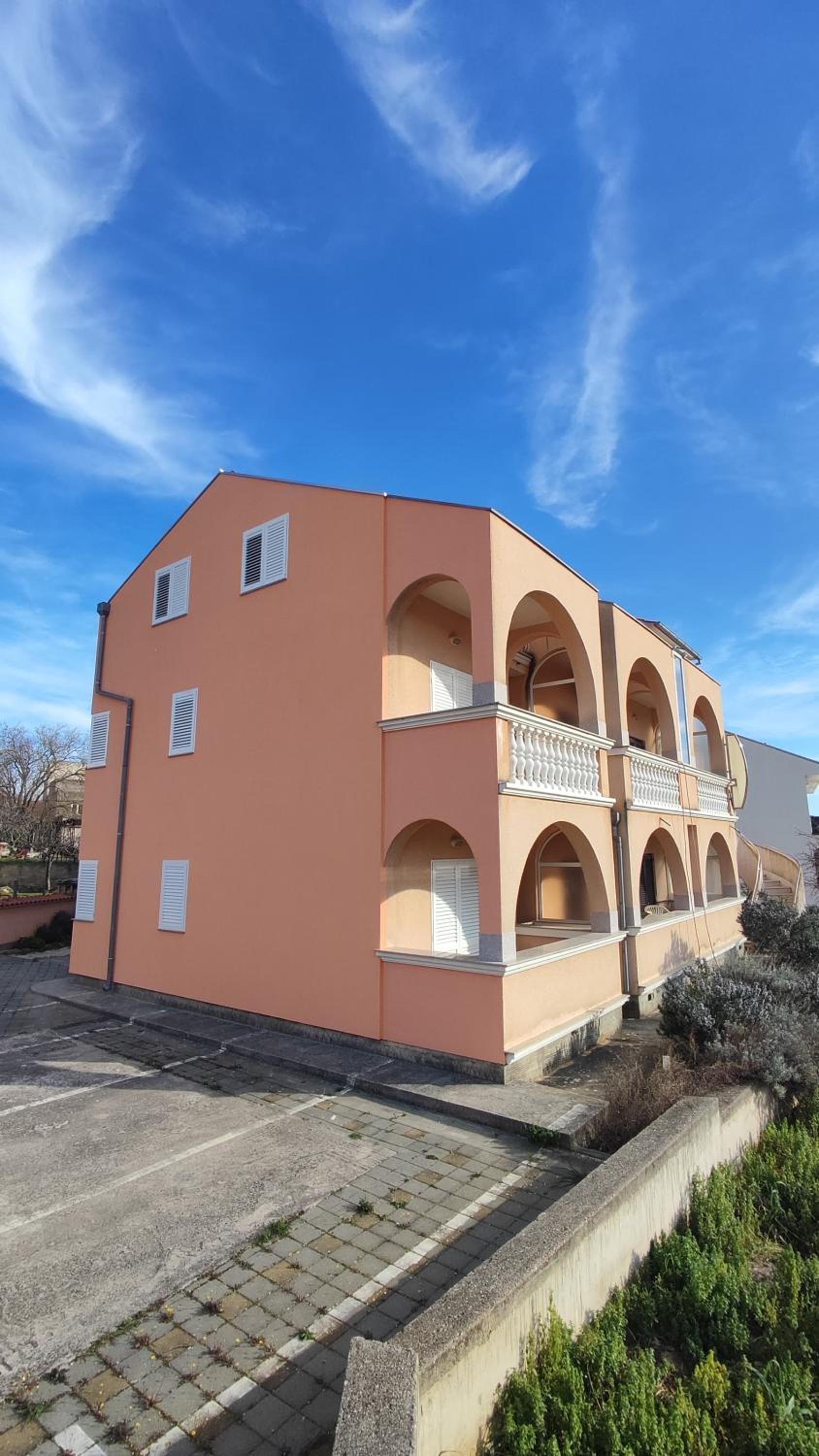 Apartments Mediterranean Sundance view 3