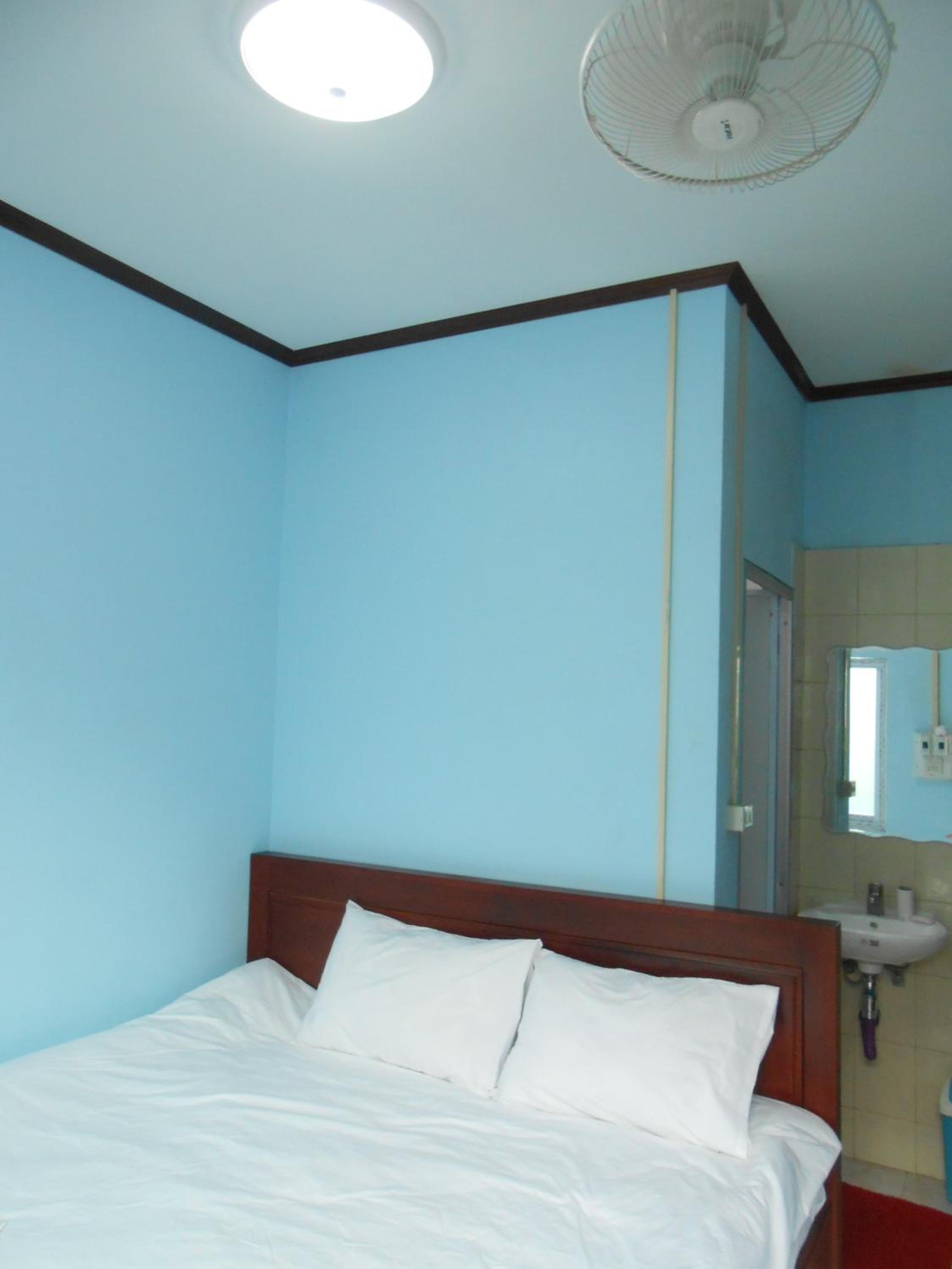 Lucky Backpacker Hostel