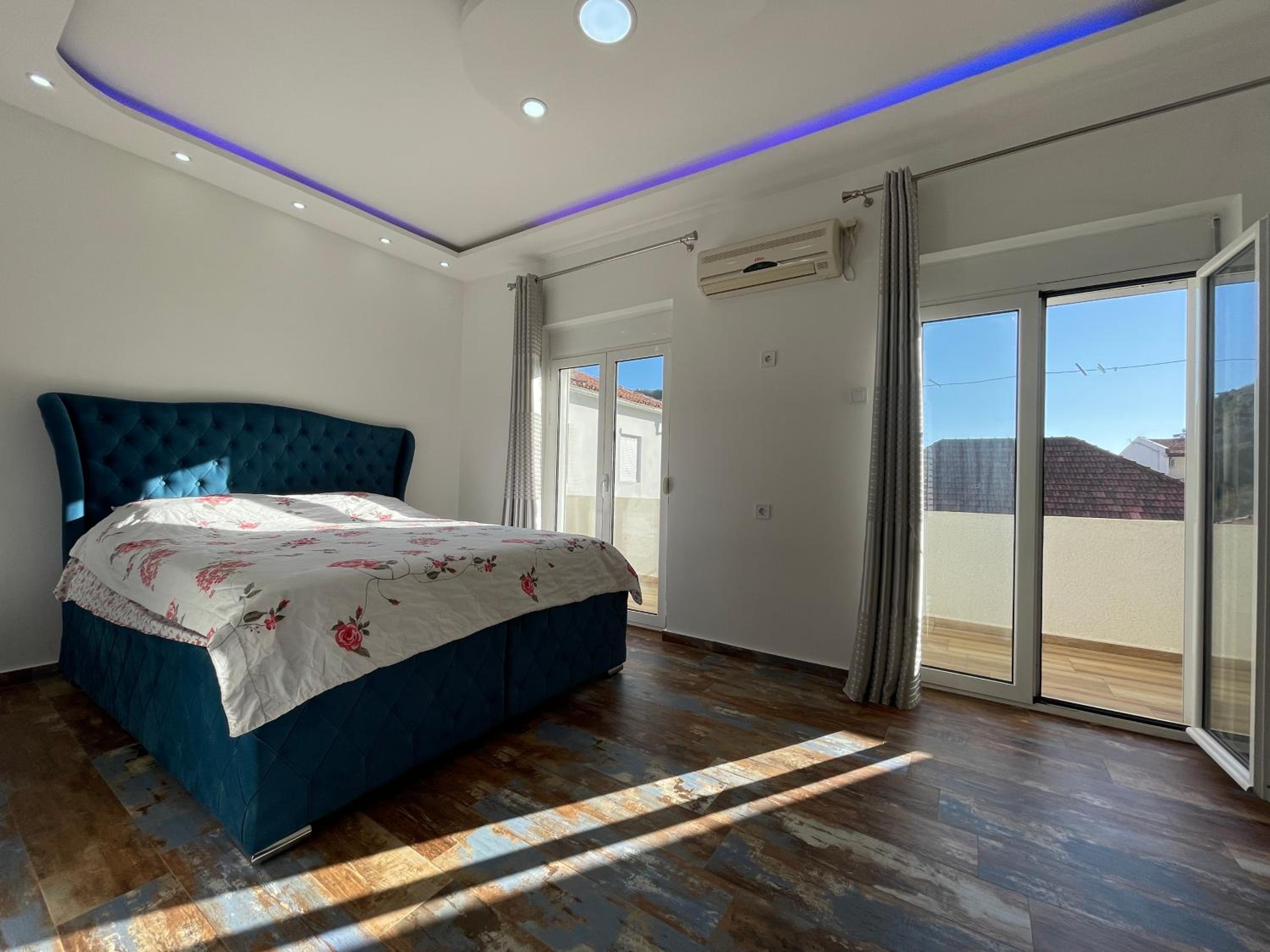 Apartmani centar ulcinj view 2