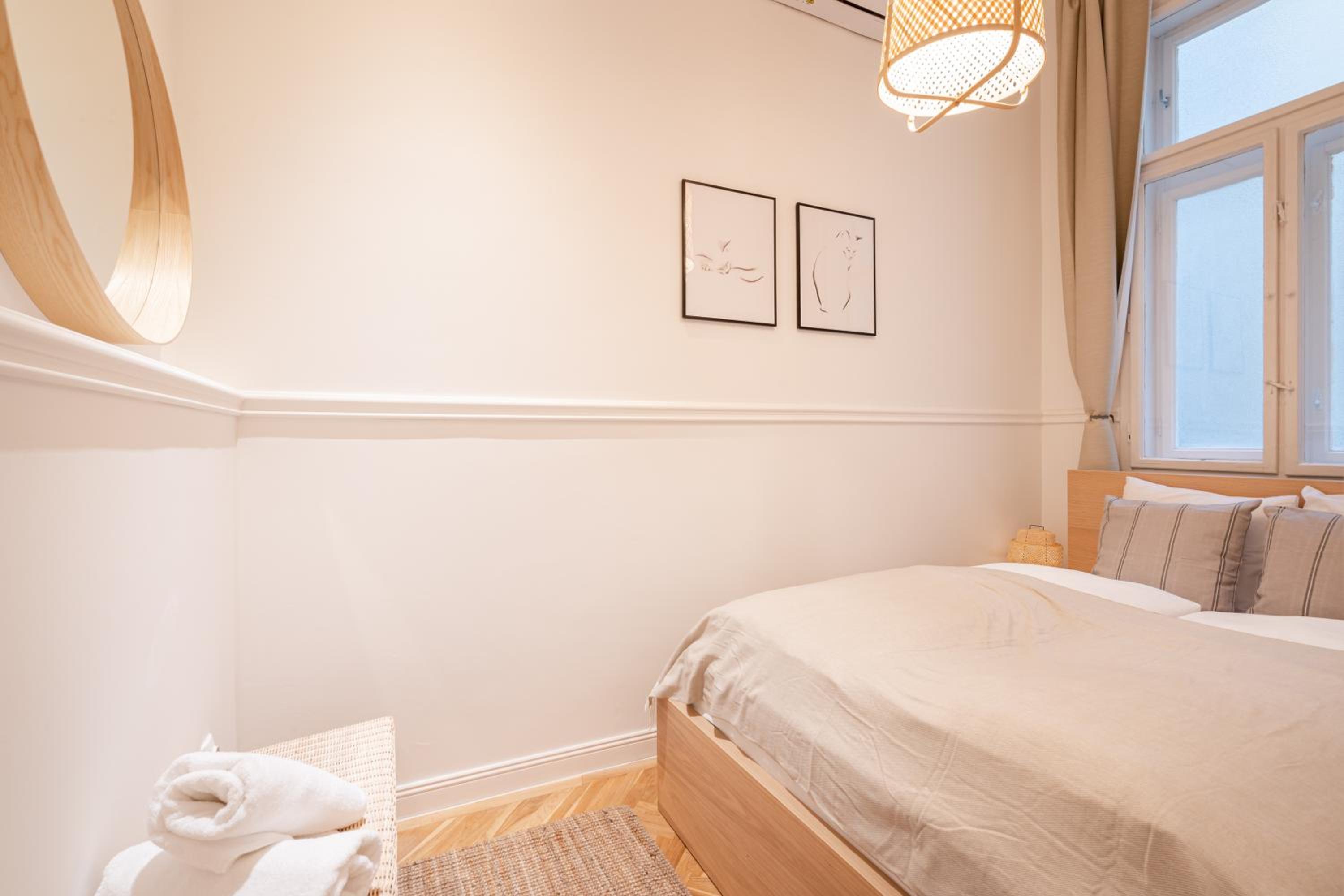 Sassy Lee Apartment