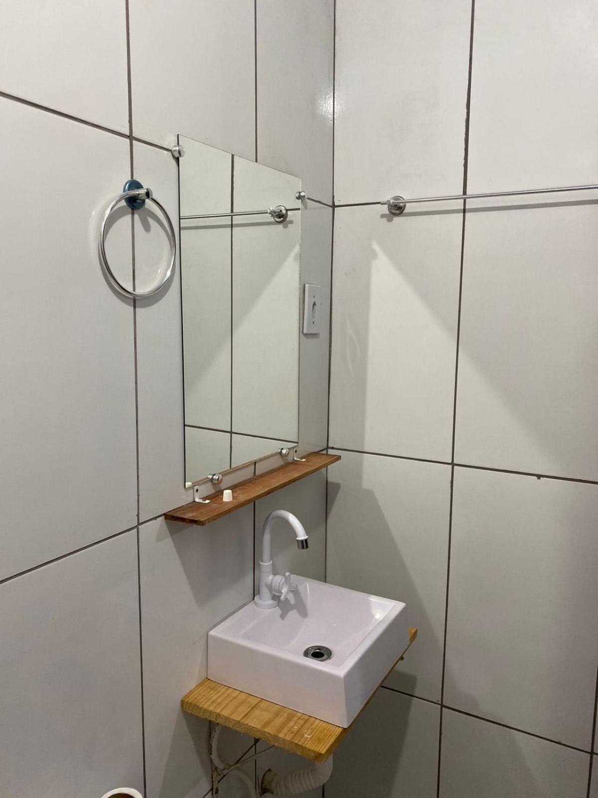 Pousada Sitio do Terrão a 500 metros da BR 040 e a 10 minutos da Prainha