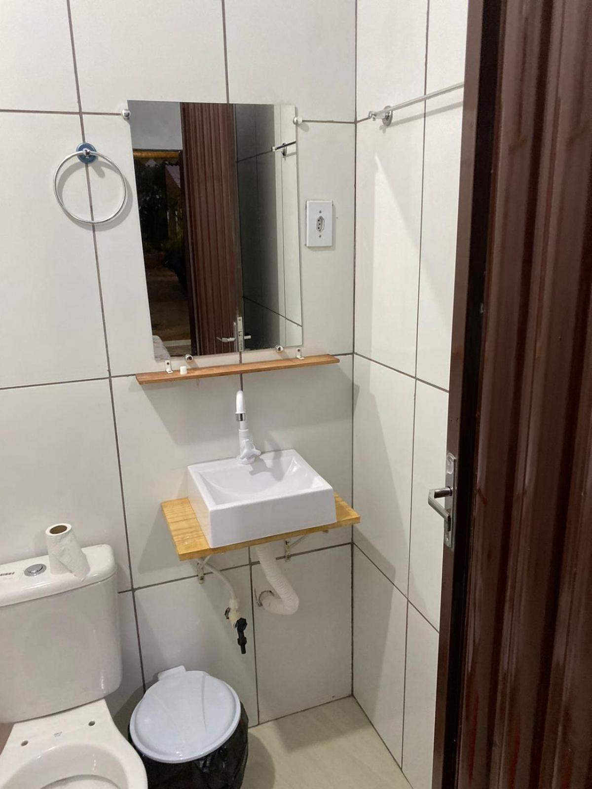 Pousada Sitio do Terrão a 500 metros da BR 040 e a 10 minutos da Prainha