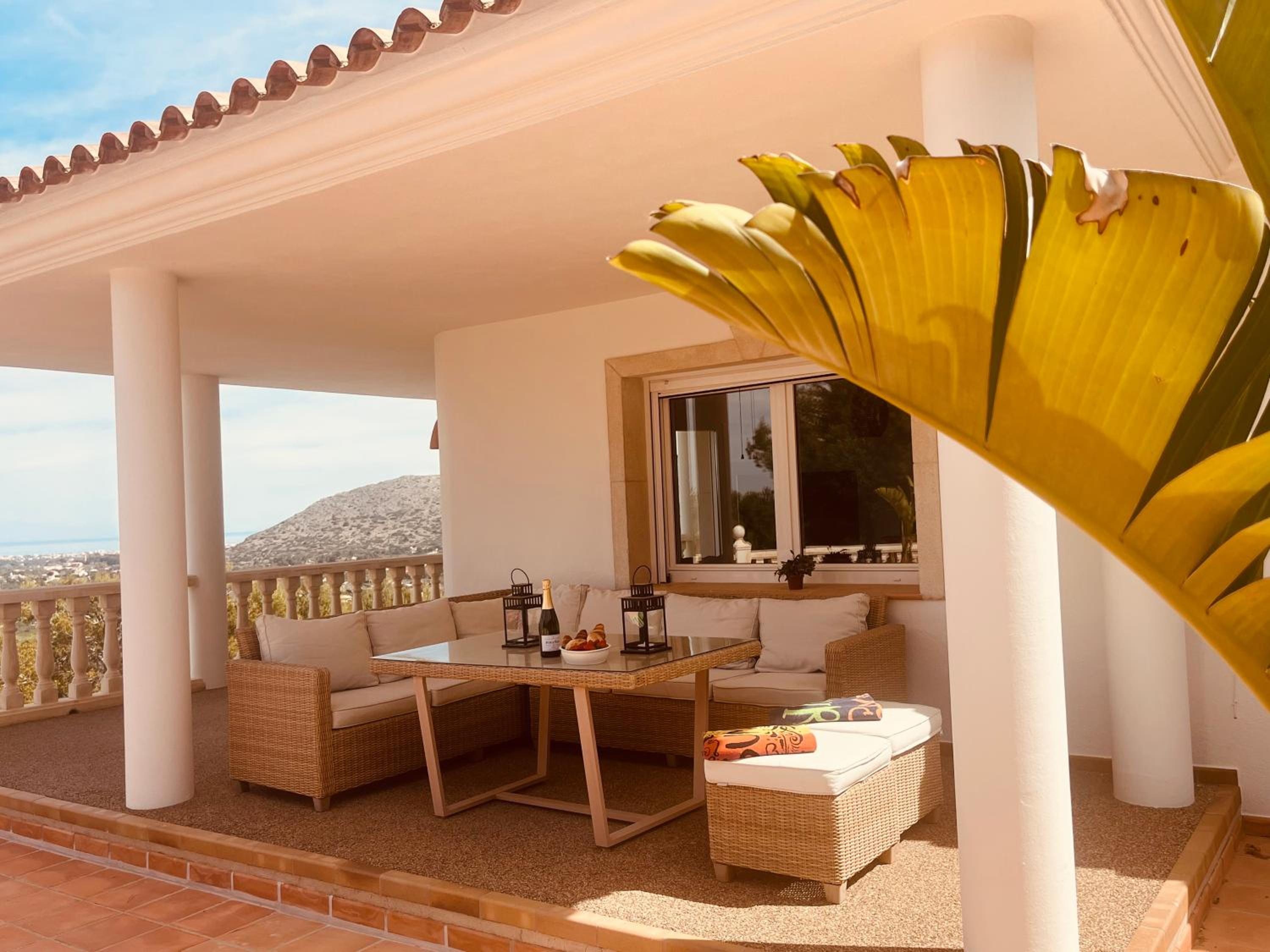 Denia Dream Seaview Golf, Tennis & Beach Villa view 2