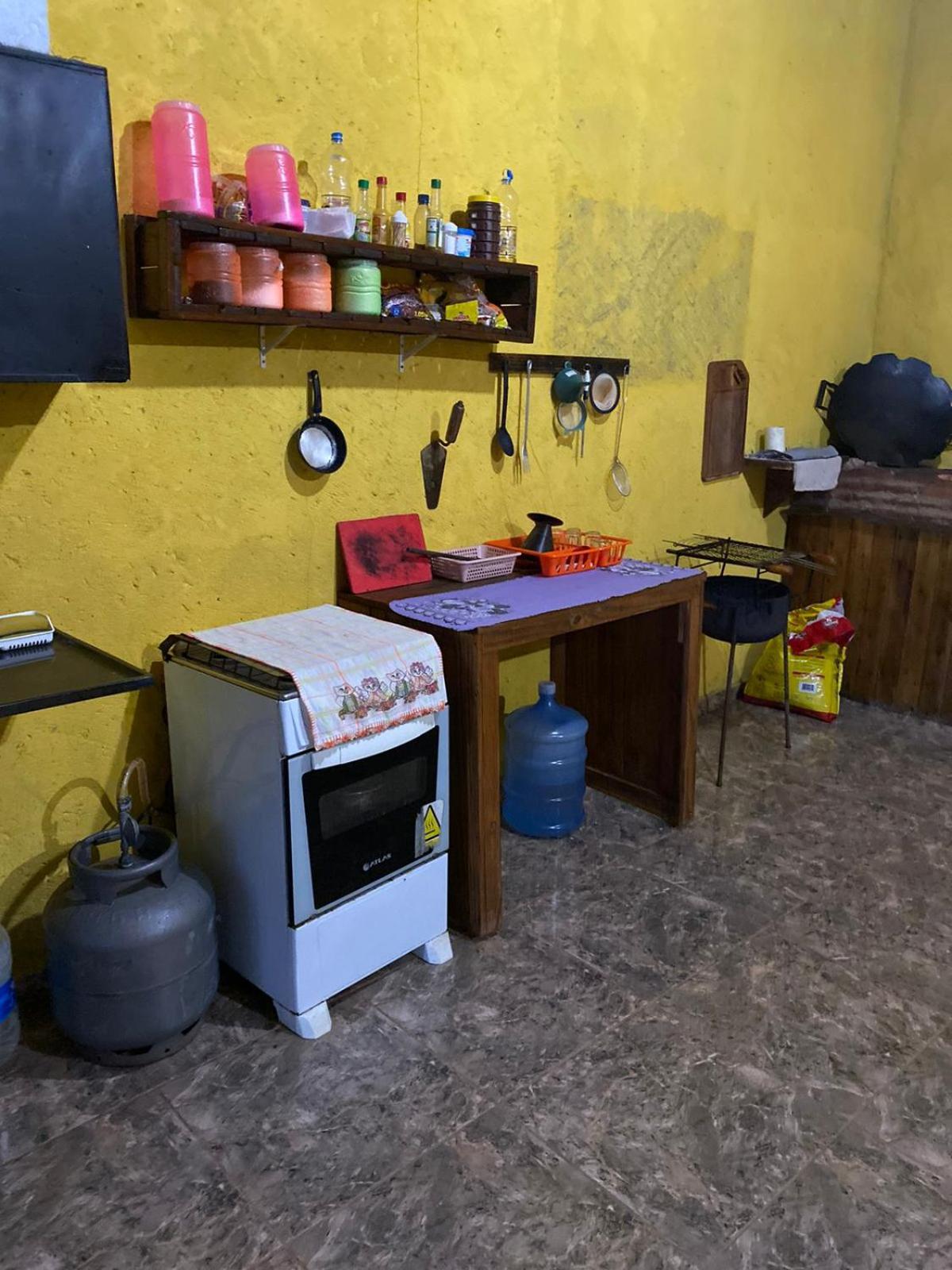 Pousada Sitio do Terrão a 500 metros da BR 040 e a 10 minutos da Prainha