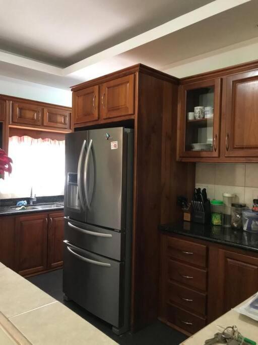Comfortable home in San Fernando - Photo 8