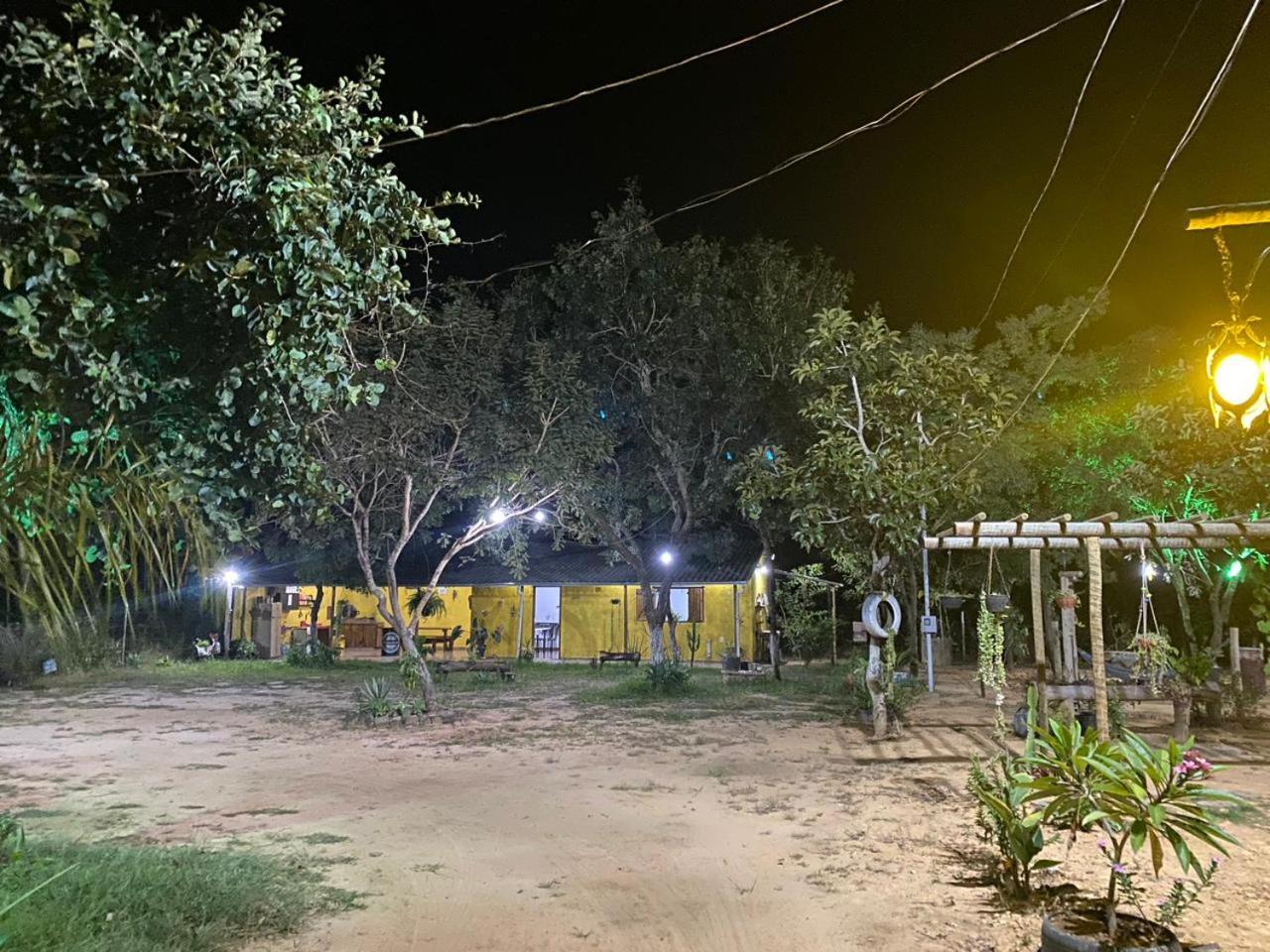 Pousada Sitio do Terrão a 500 metros da BR 040 e a 10 minutos da Prainha