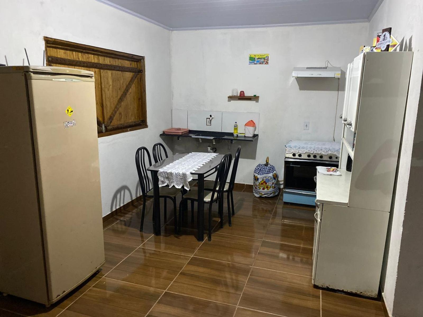 Pousada Sitio do Terrão a 500 metros da BR 040 e a 10 minutos da Prainha