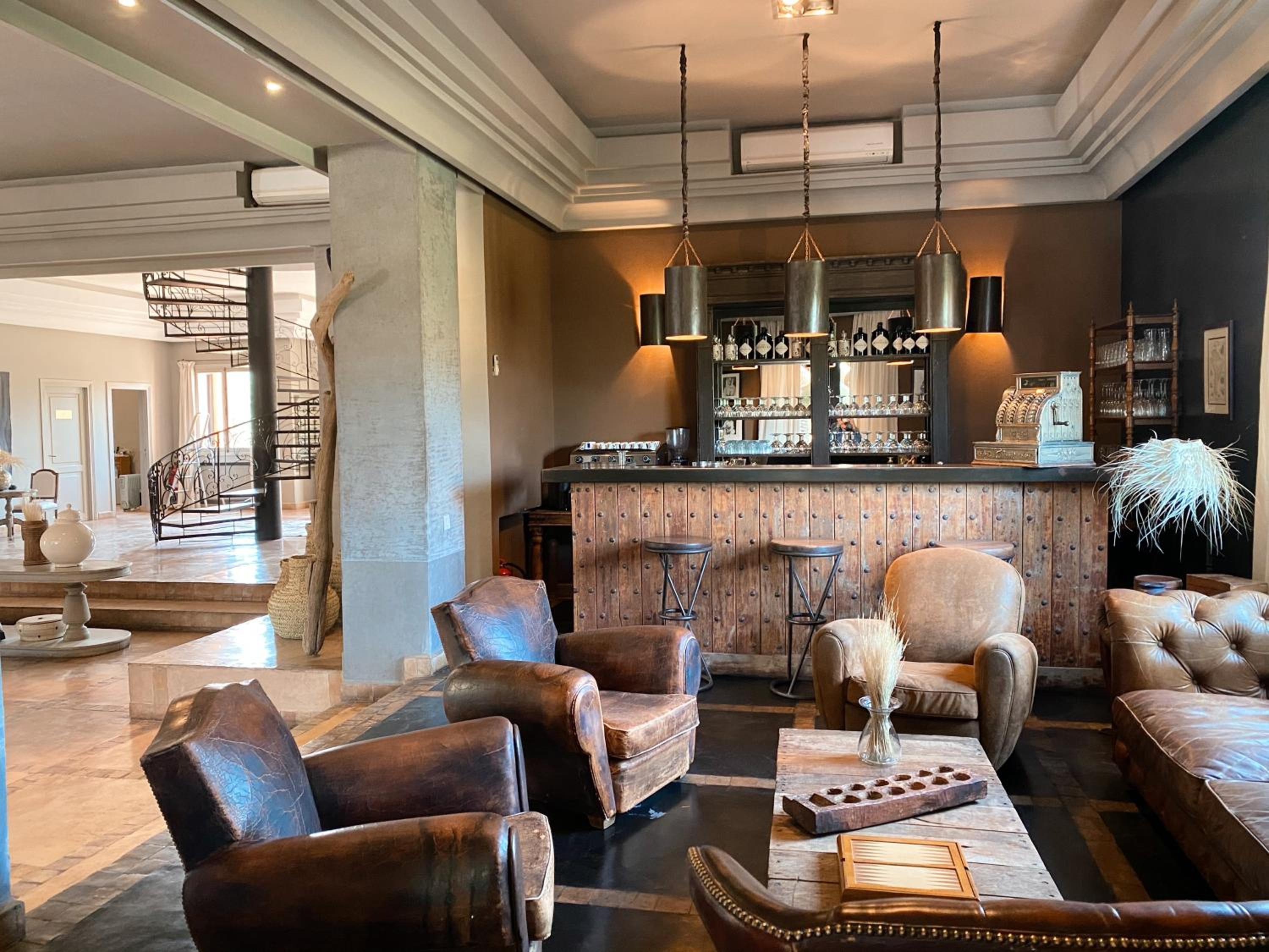 lounge
