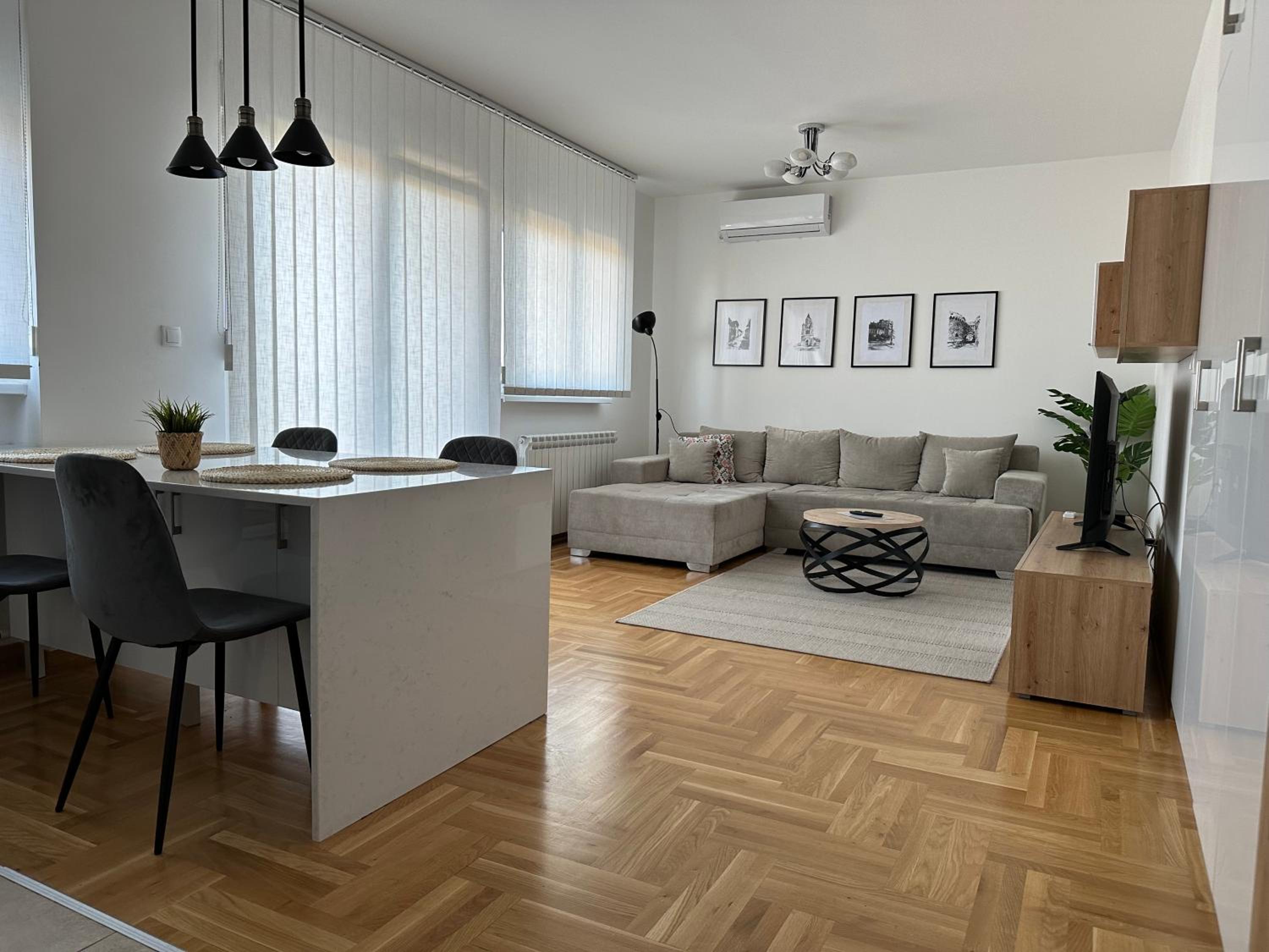 Apartment Aura view 2