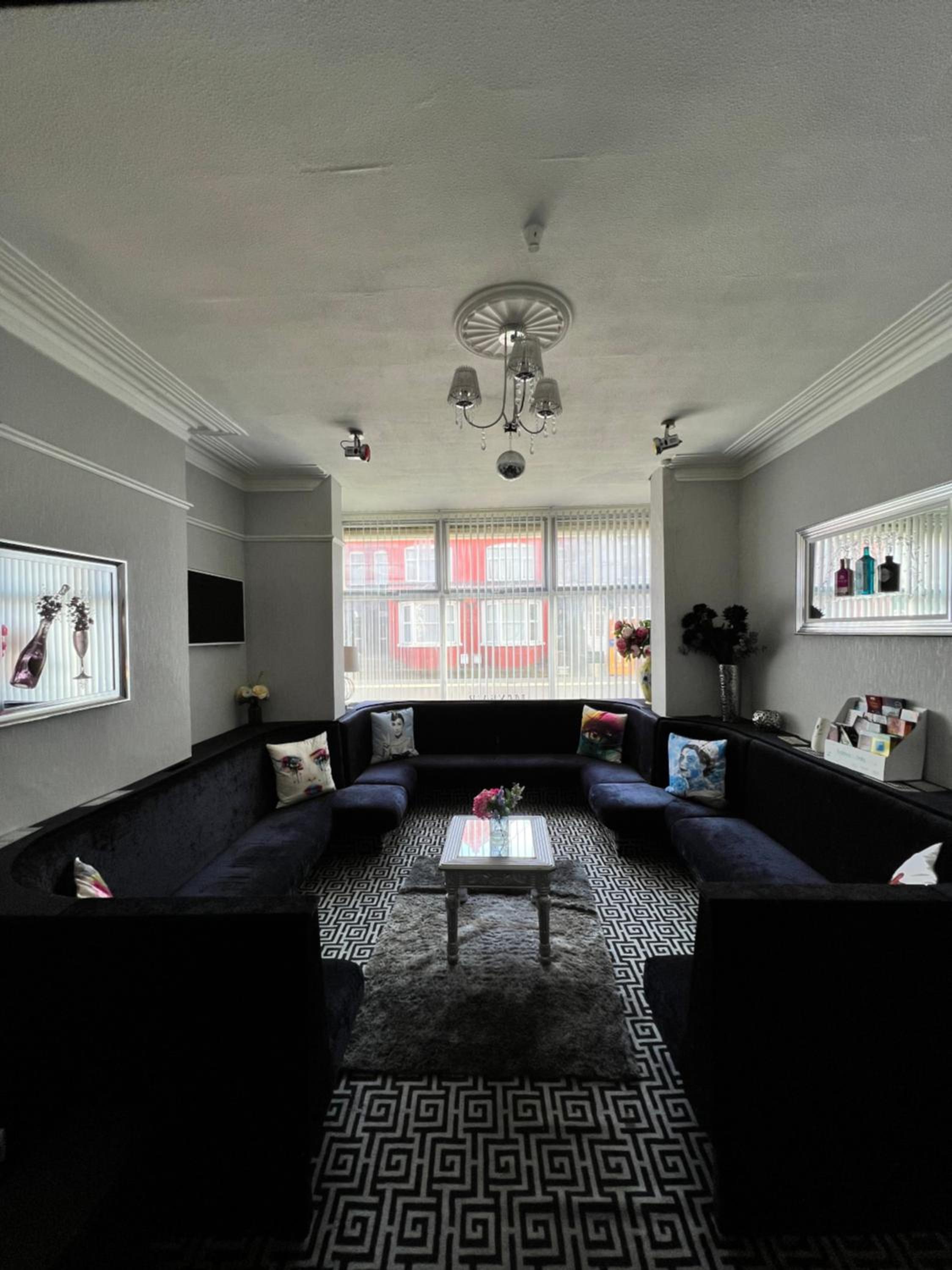 Mayfair Hotel
