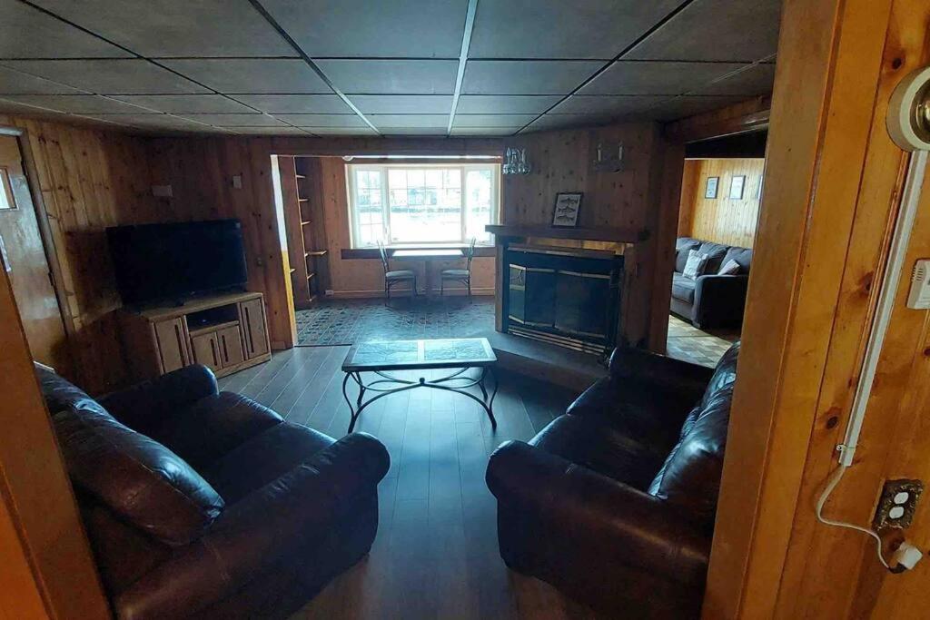 Riverside Cabin with Private Fishing Access! view 4